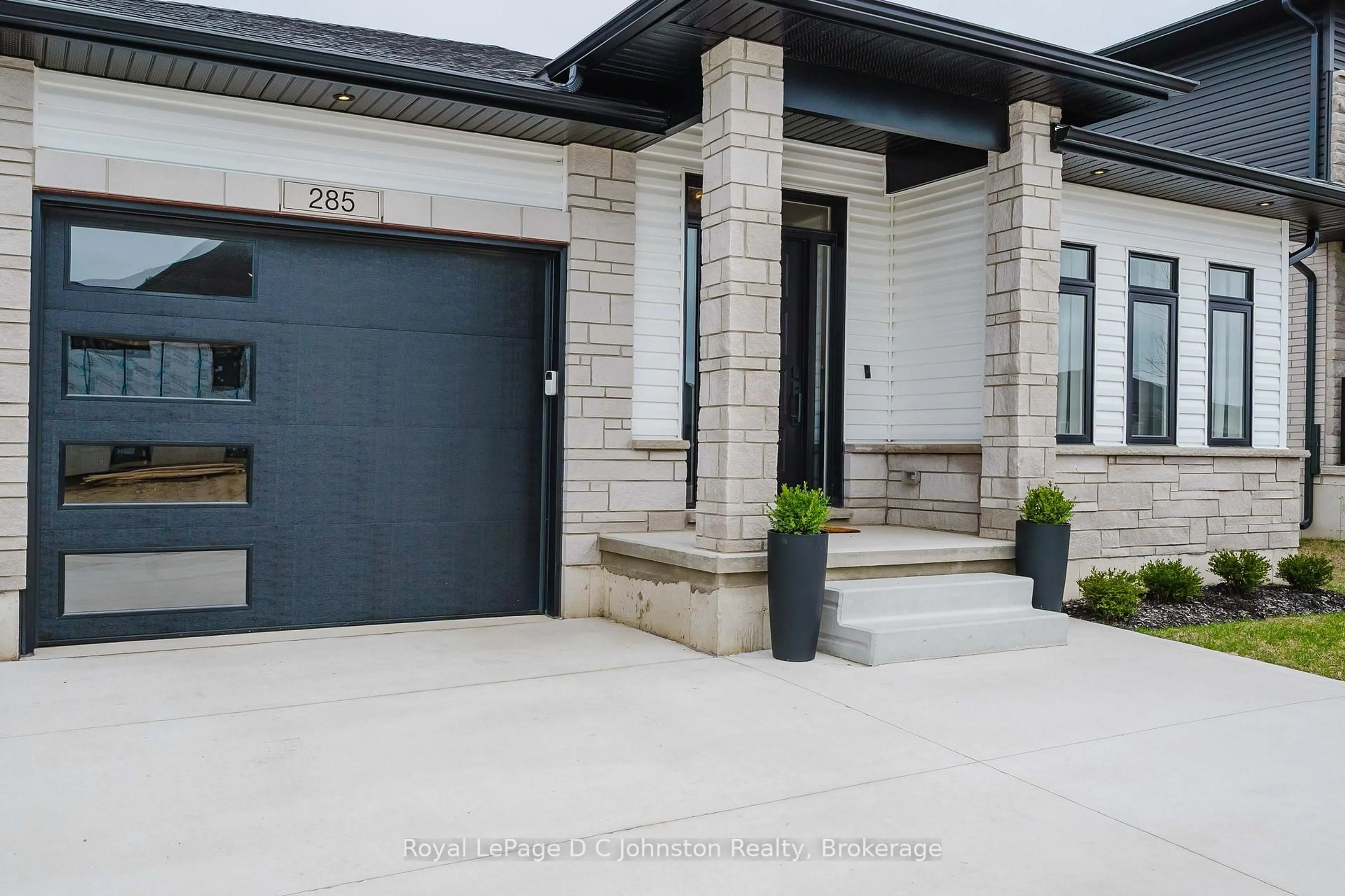 Home with brick exterior material, street for 285 Mary Rose Ave, Saugeen Shores Ontario N0H 2C3