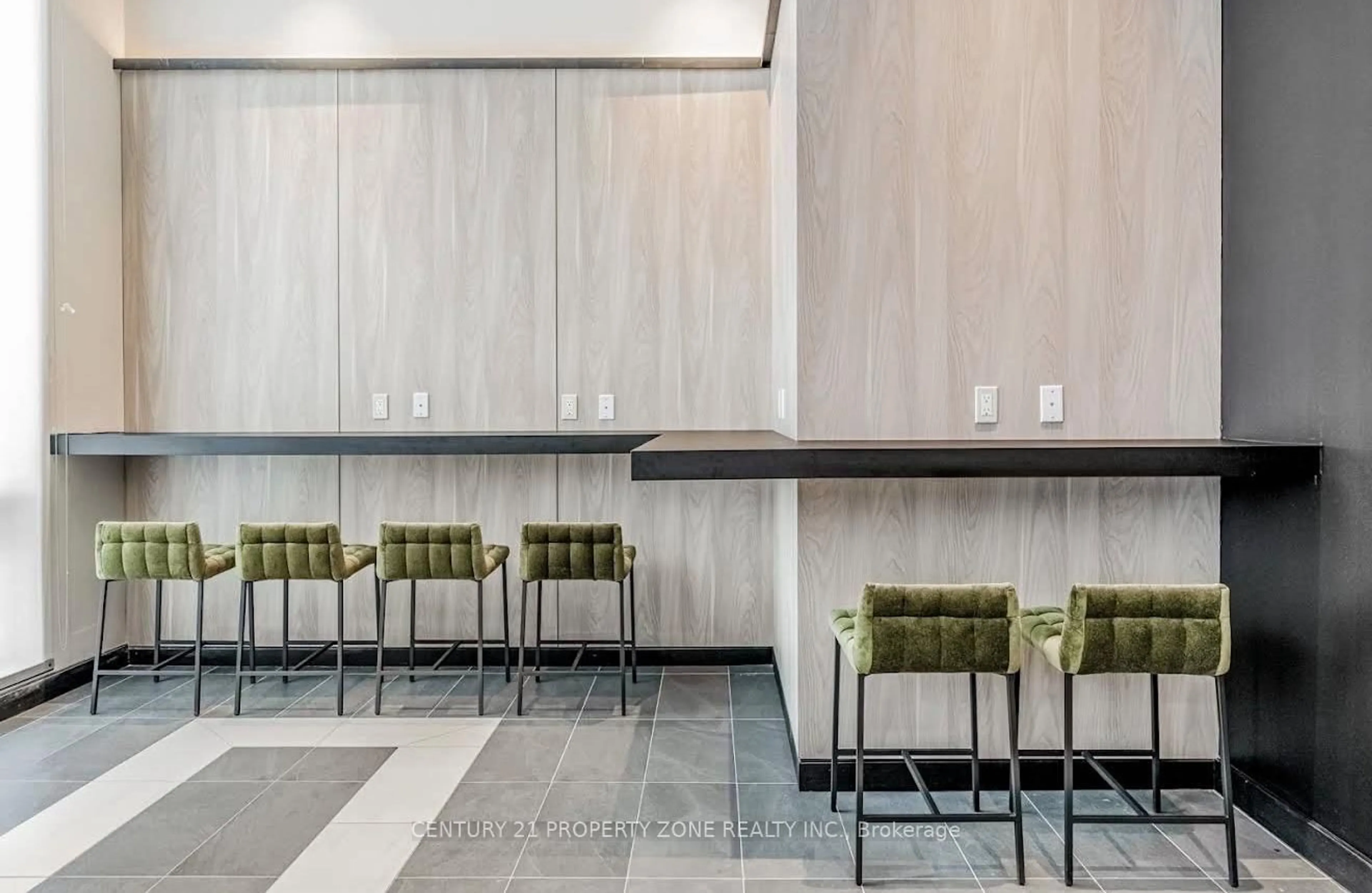 Lobby for 1 Jarvis St #1019, Hamilton Ontario L8R 3J2