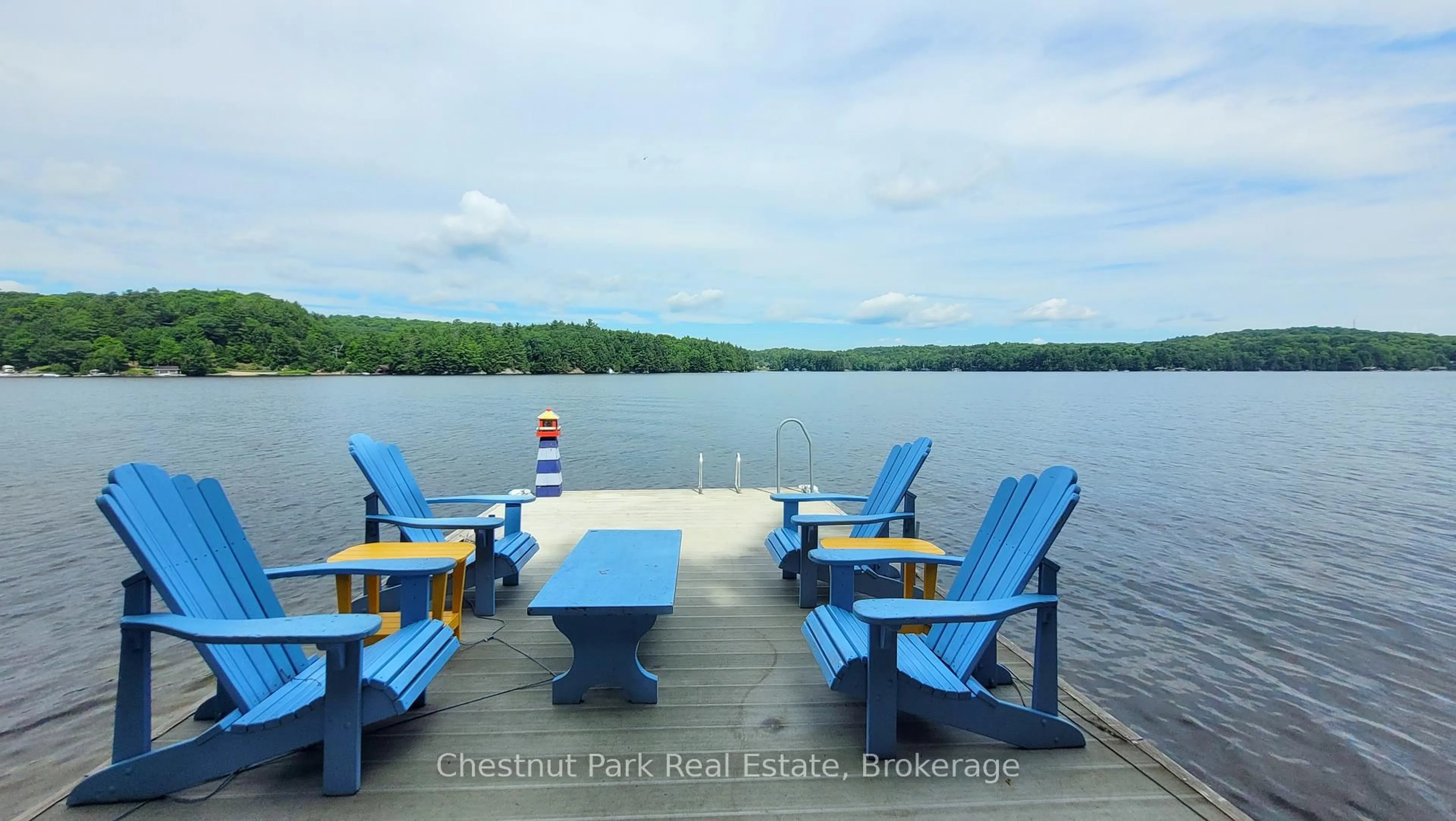 Patio, water/lake/river/ocean view for 254 BIGWIN ISLAND, Lake of Bays Ontario P0B 1A0