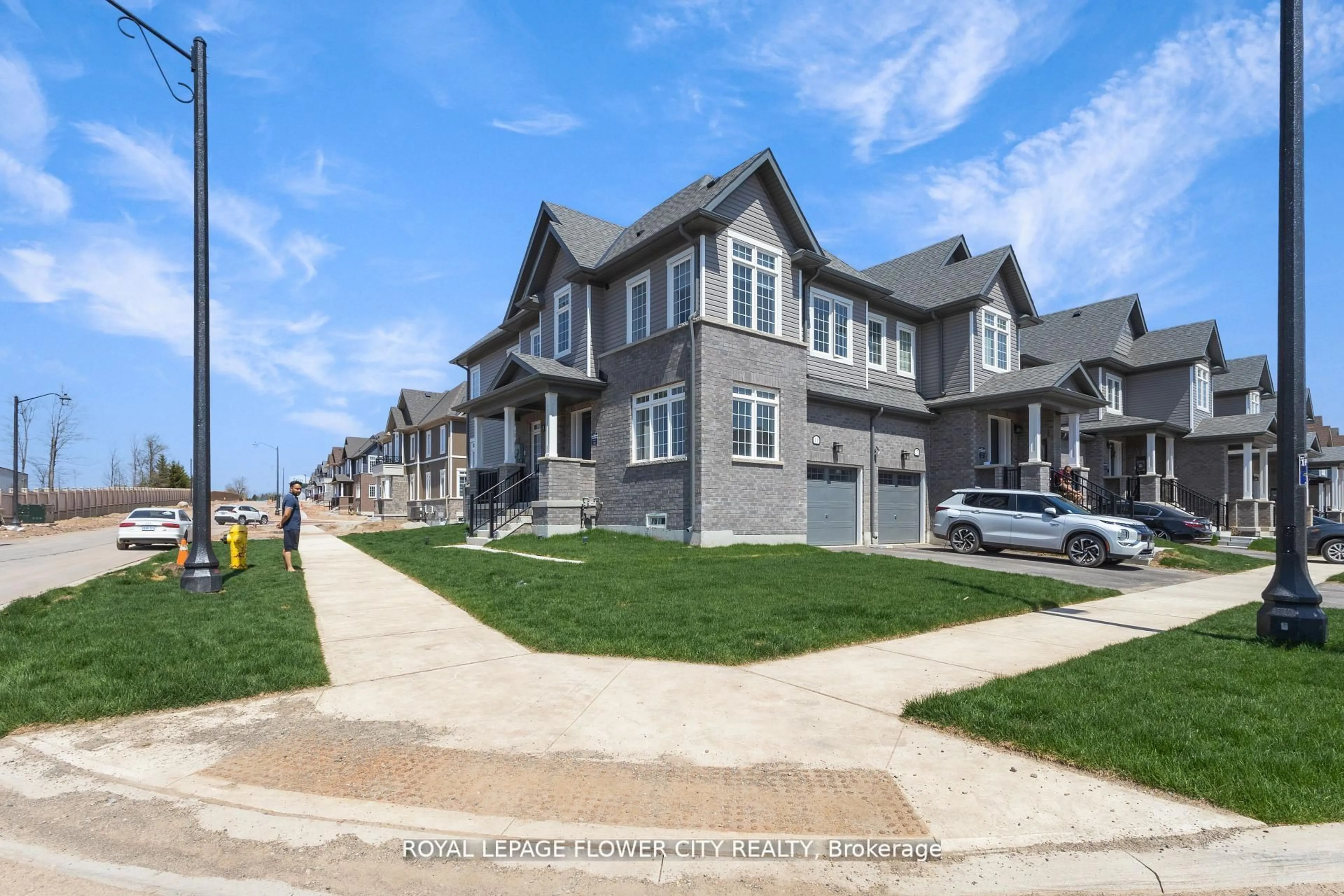 A pic from outside/outdoor area/front of a property/back of a property/a pic from drone, street for 11 Conboy Dr, Erin Ontario N0B 1T0