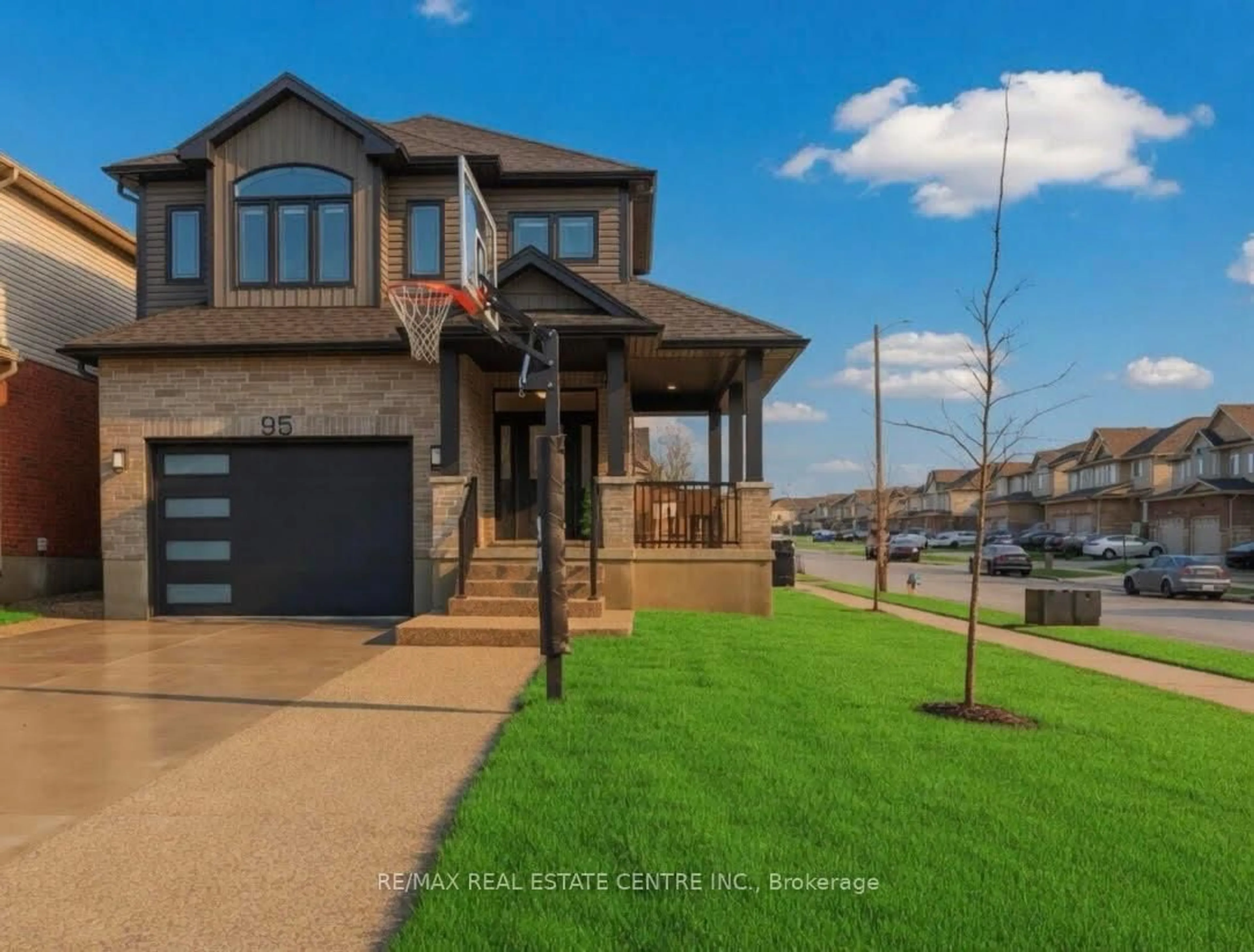 Home with brick exterior material, water/lake/river/ocean view for 95 Dallan Dr, Guelph Ontario N1L 0N3