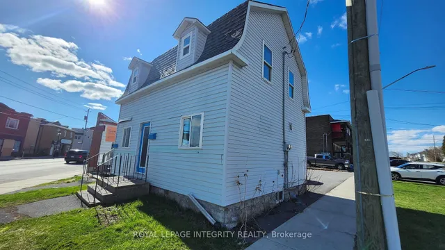 616 Montreal Rd, Cornwall 3