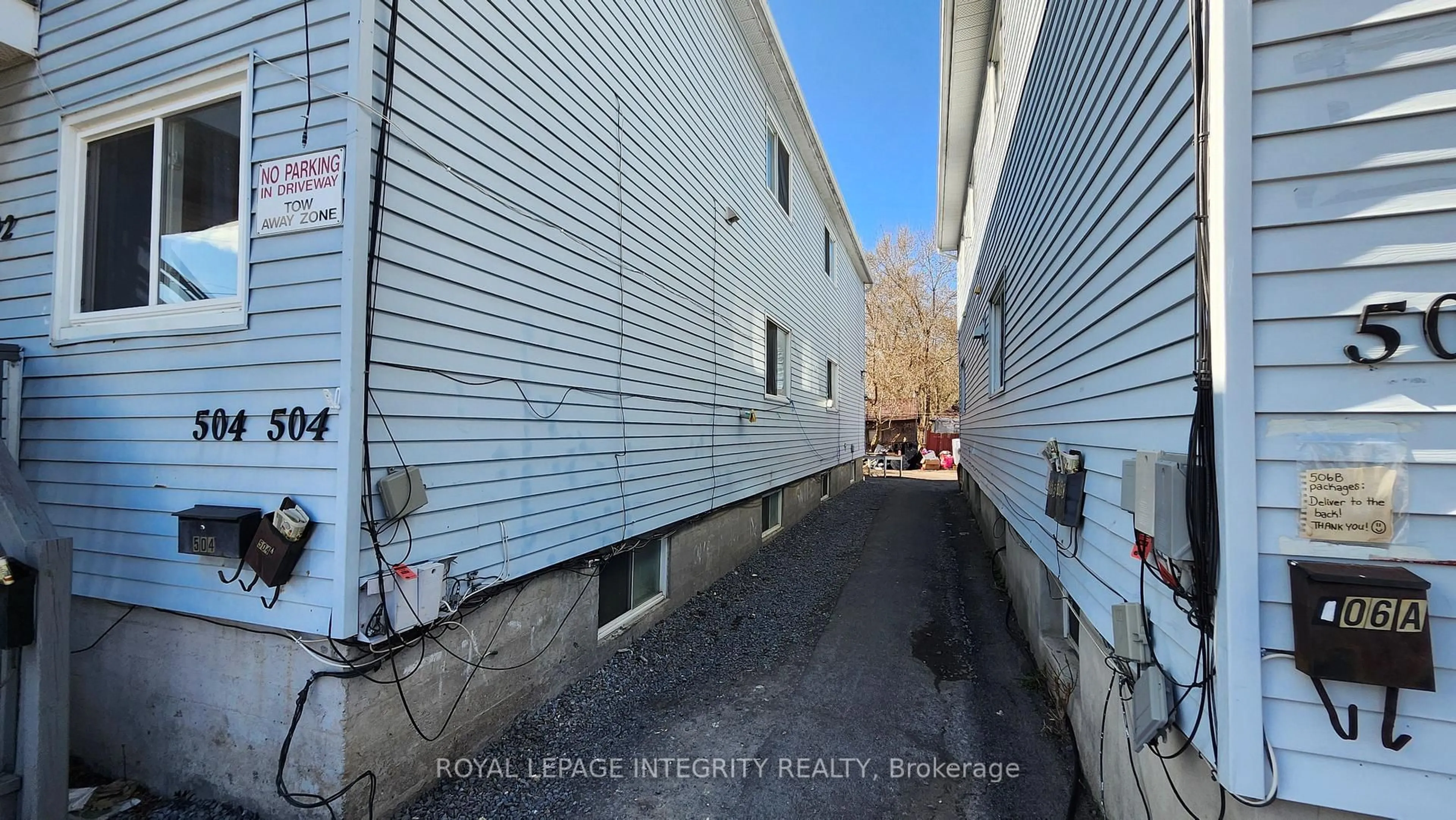 Unknown for 504 Walton St, Cornwall Ontario K6H 1T4