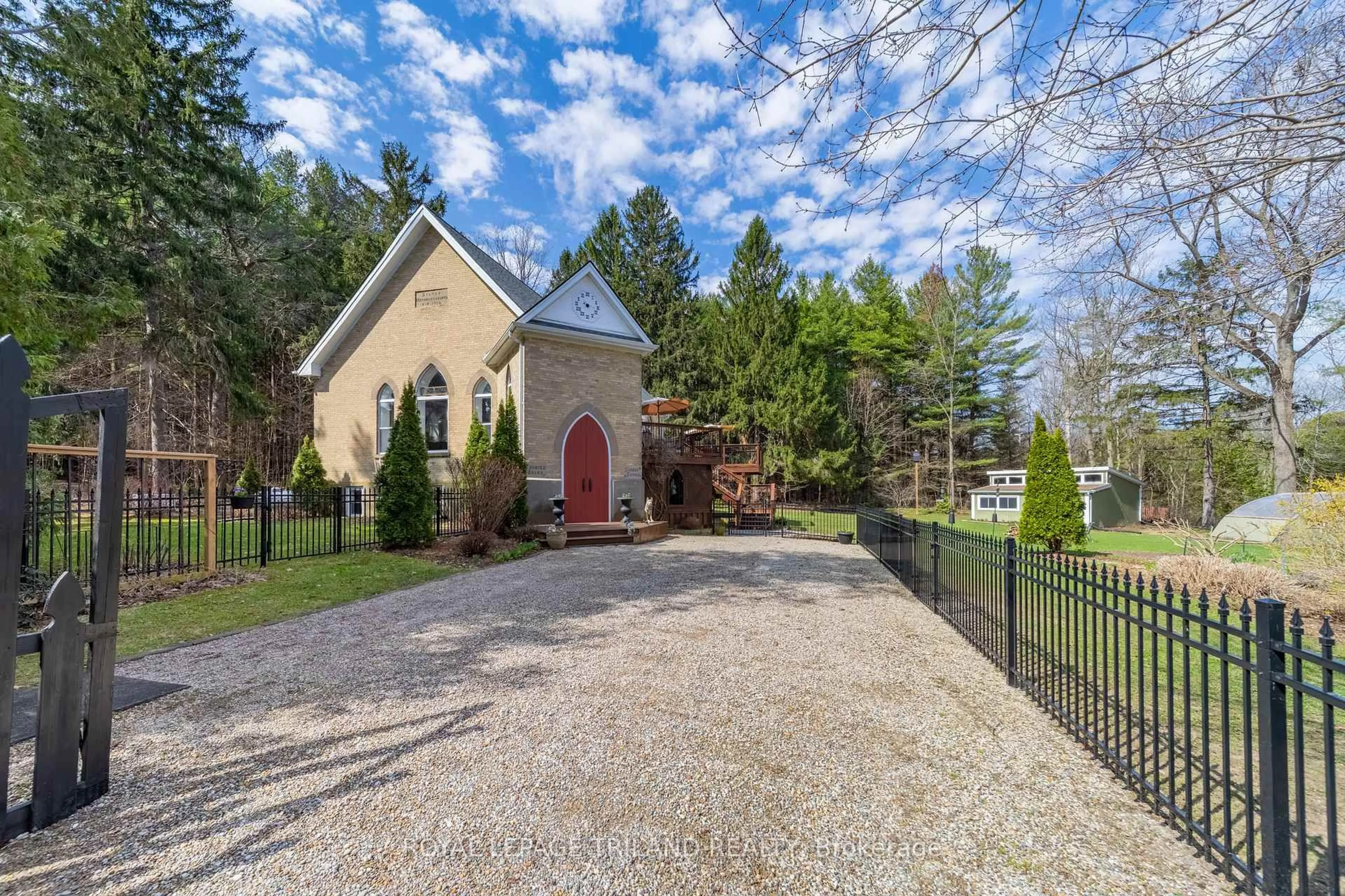 Unknown for 32153 Sylvan Rd, North Middlesex Ontario N0M 2K0