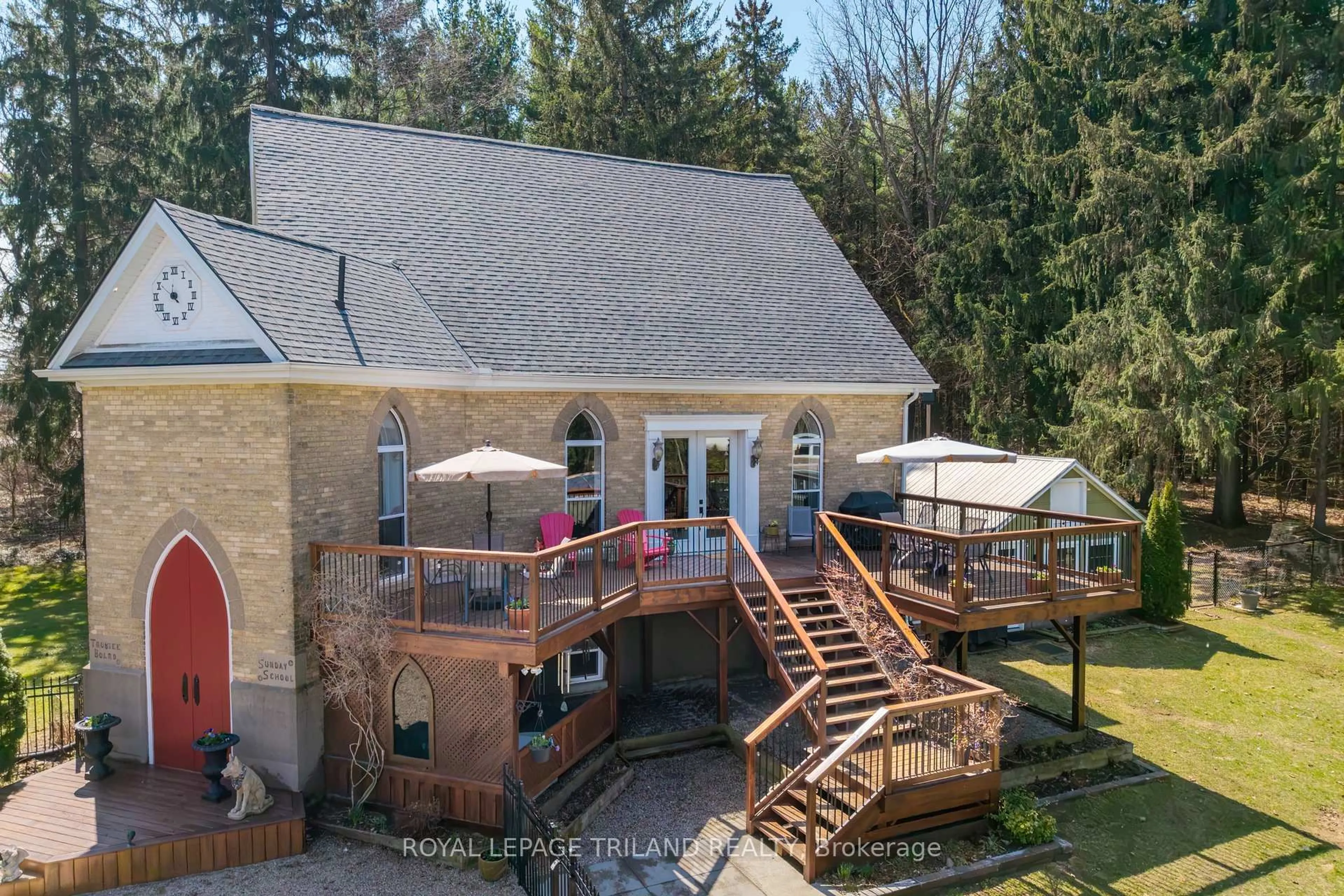 A pic from outside/outdoor area/front of a property/back of a property/a pic from drone, unknown for 32153 Sylvan Rd, North Middlesex Ontario N0M 2K0
