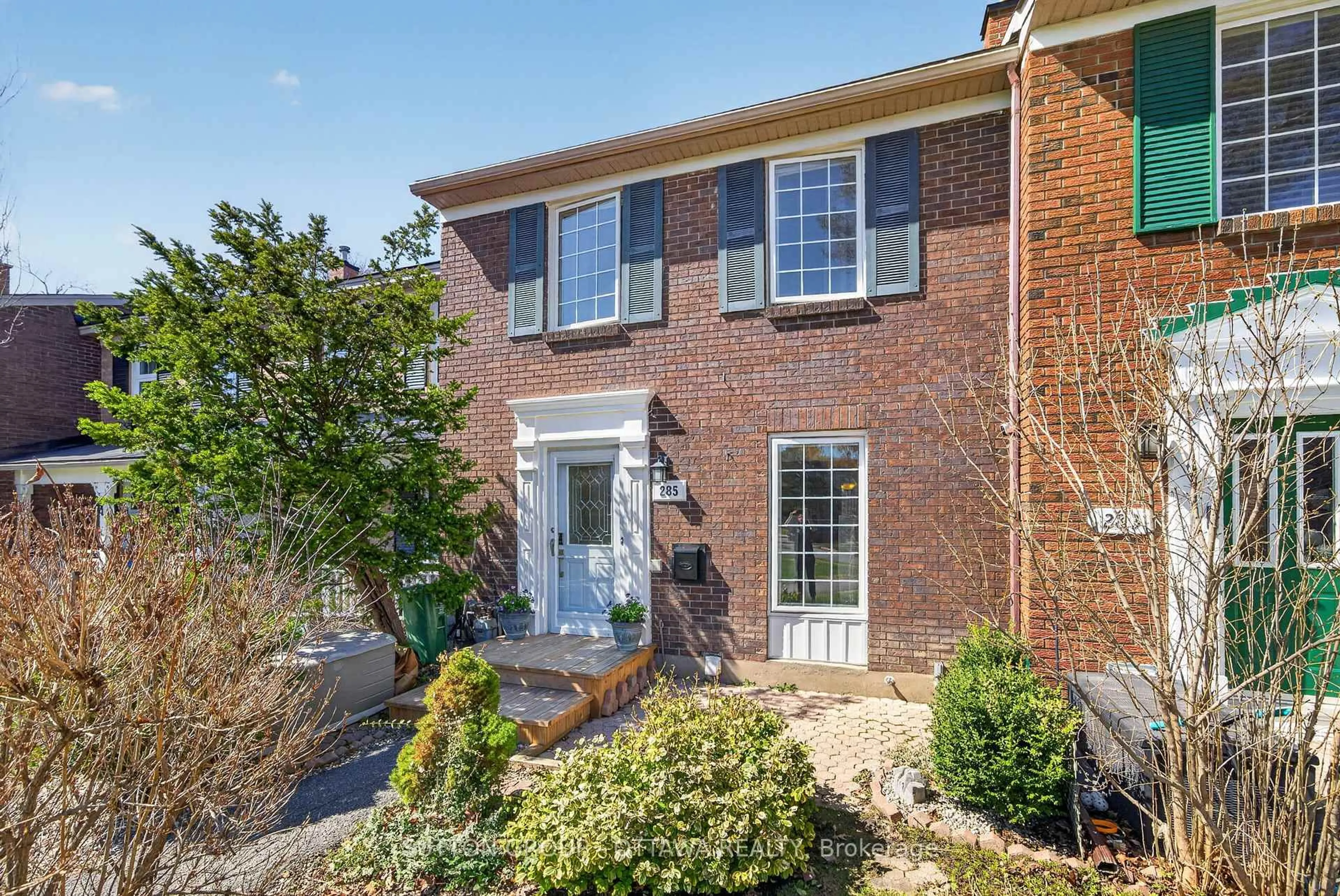 Home with brick exterior material, street for 285 Monterey Dr, Ottawa Ontario K2H 7B1
