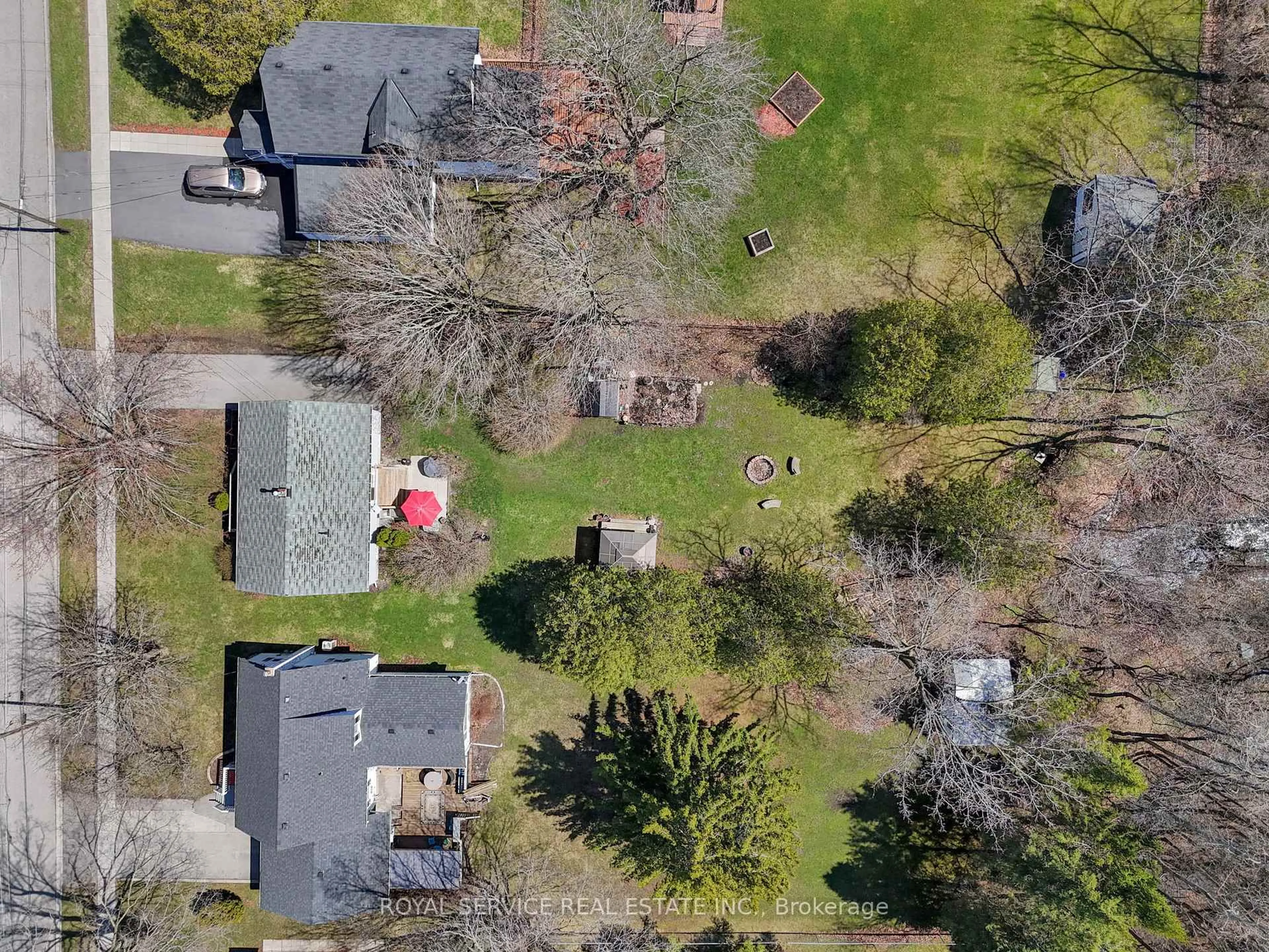 A pic from outside/outdoor area/front of a property/back of a property/a pic from drone, street for 25 King St, Cramahe Ontario K0K 1S0