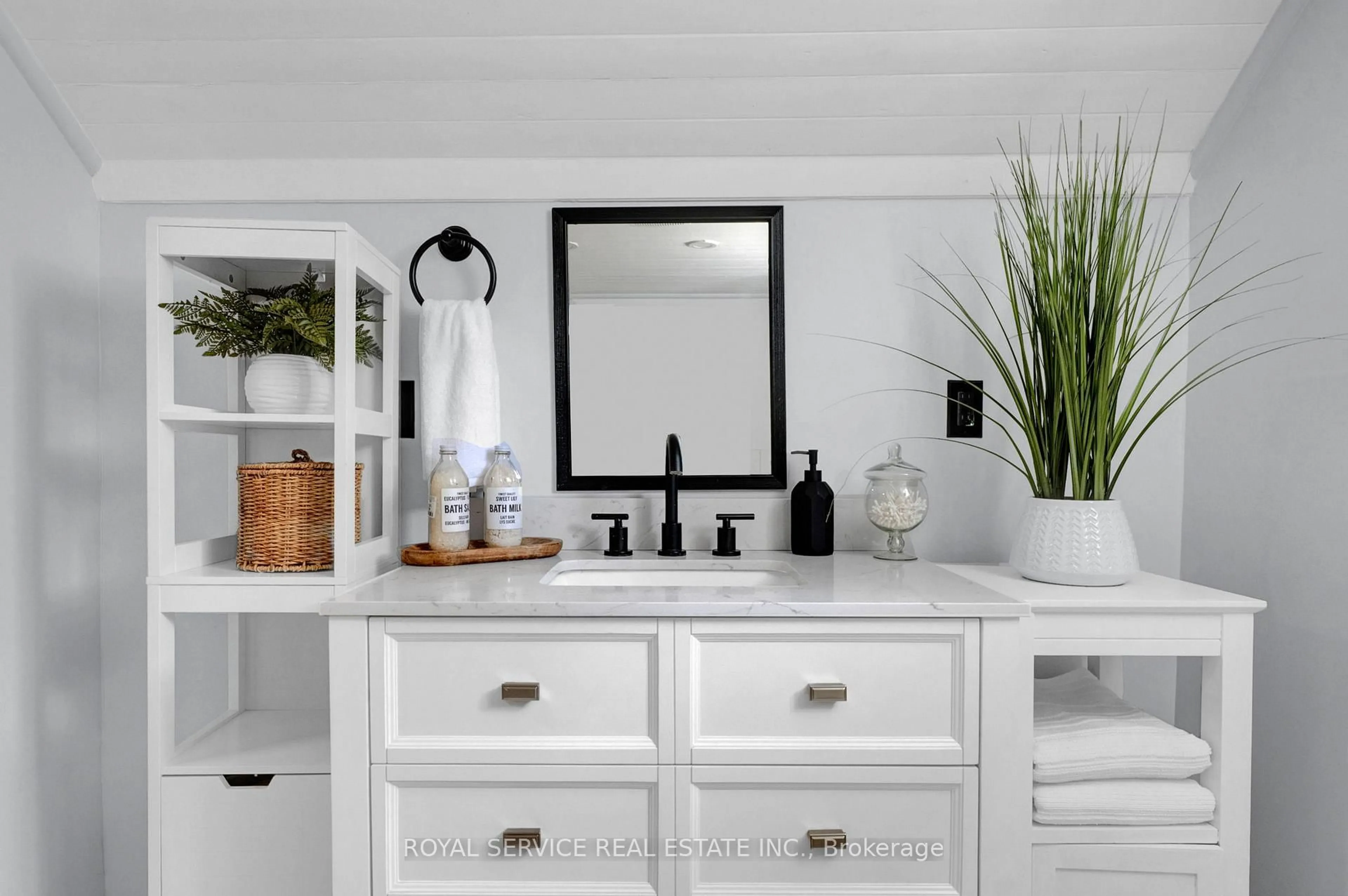 Contemporary bathroom, ceramic/tile floor for 25 King St, Cramahe Ontario K0K 1S0