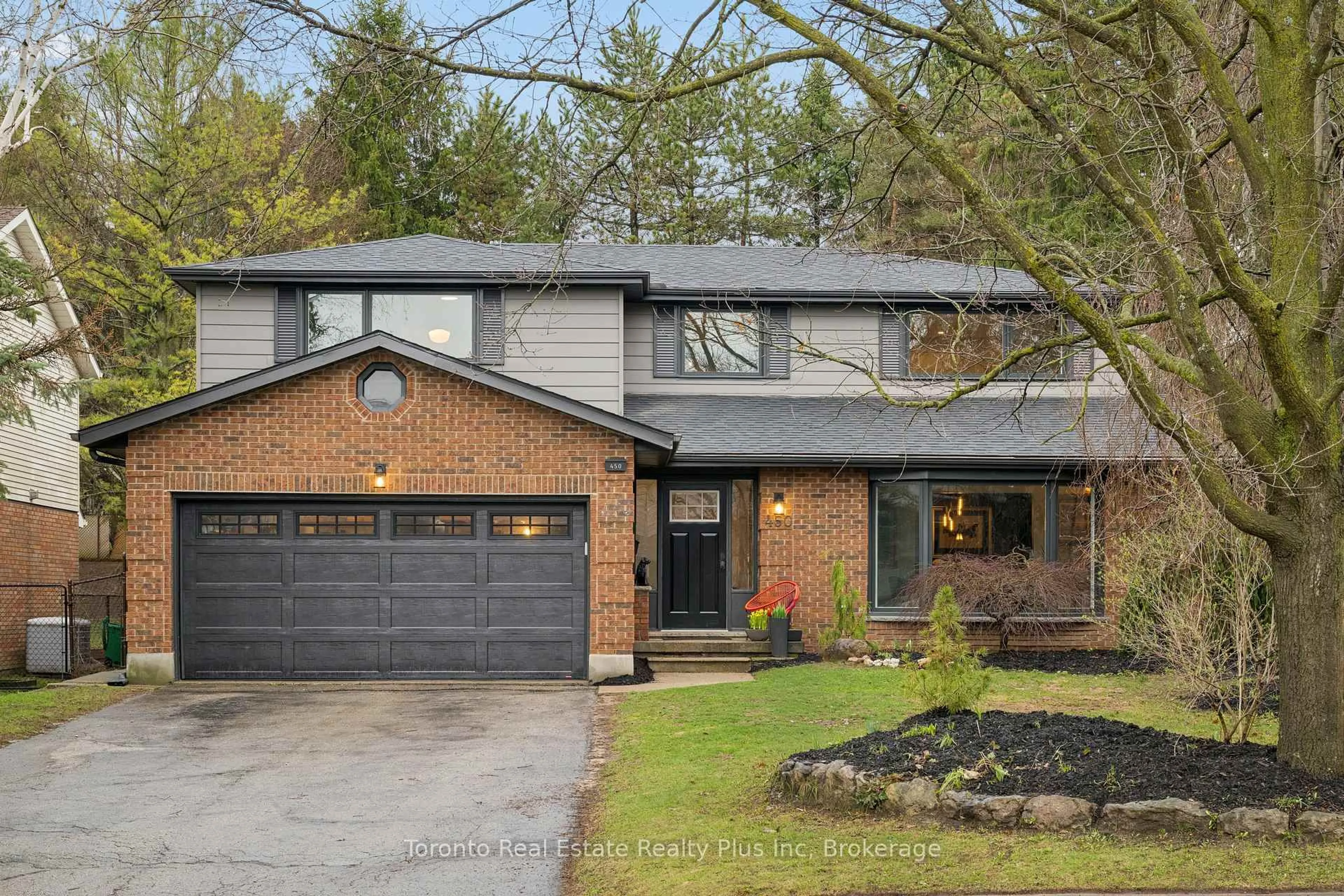 Home with brick exterior material, street for 450 Winchester Dr, Waterloo Ontario N2T 1J1