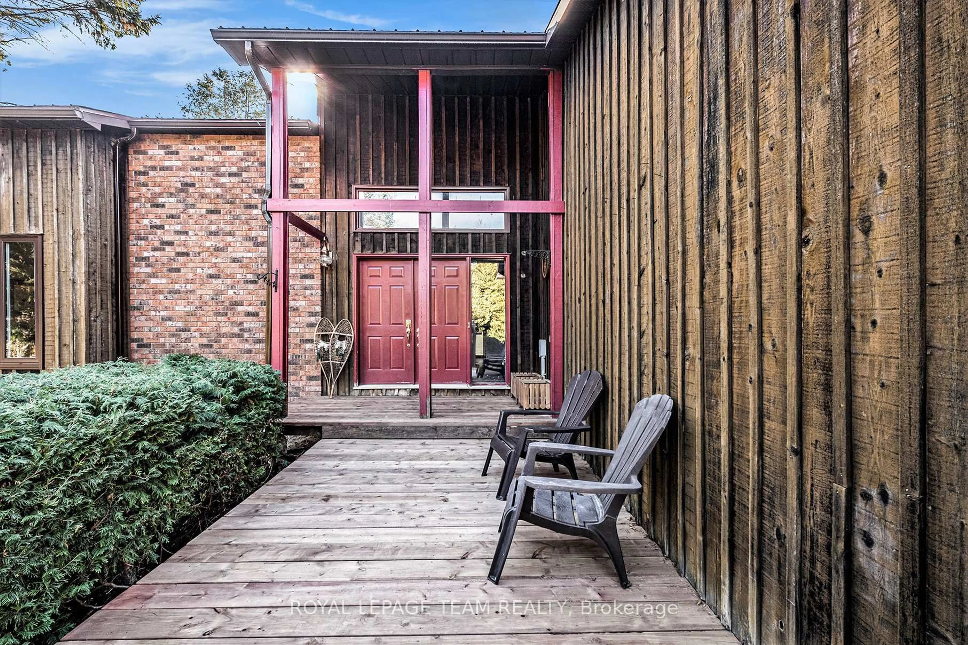 Patio, street for 2249 McGovern Rd, North Grenville Ontario K0G 1S0