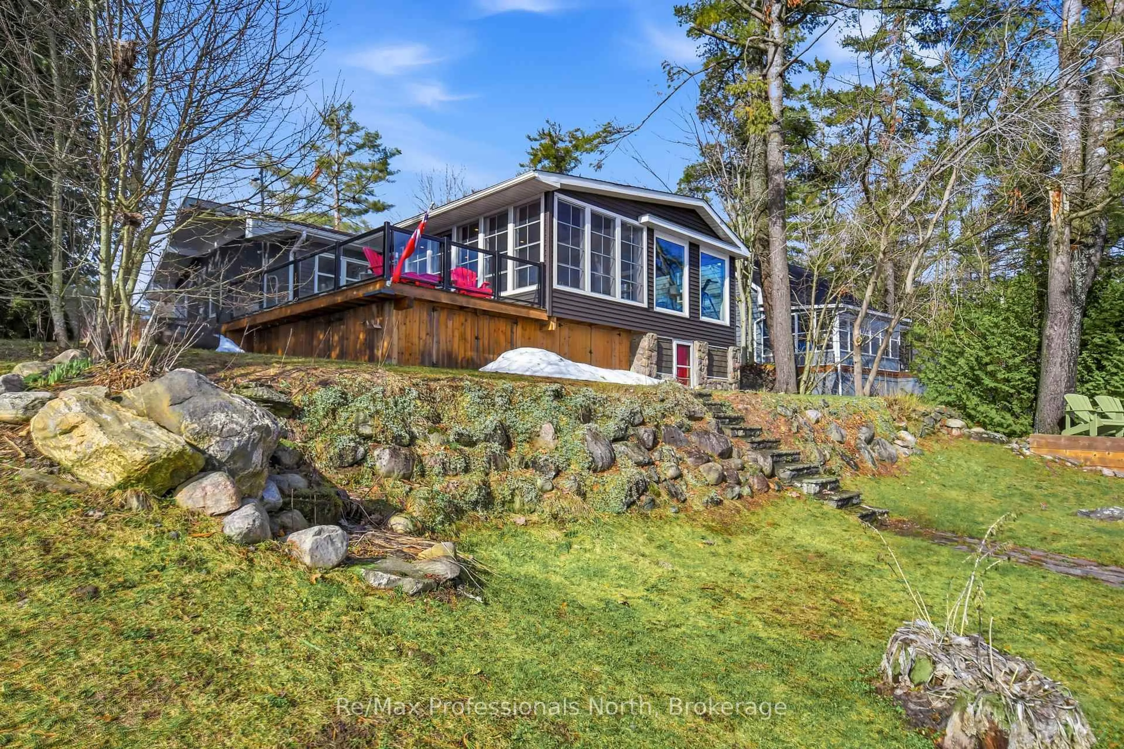 Unknown for 550 Sixth St #2, Gravenhurst Ontario P1P 1M2