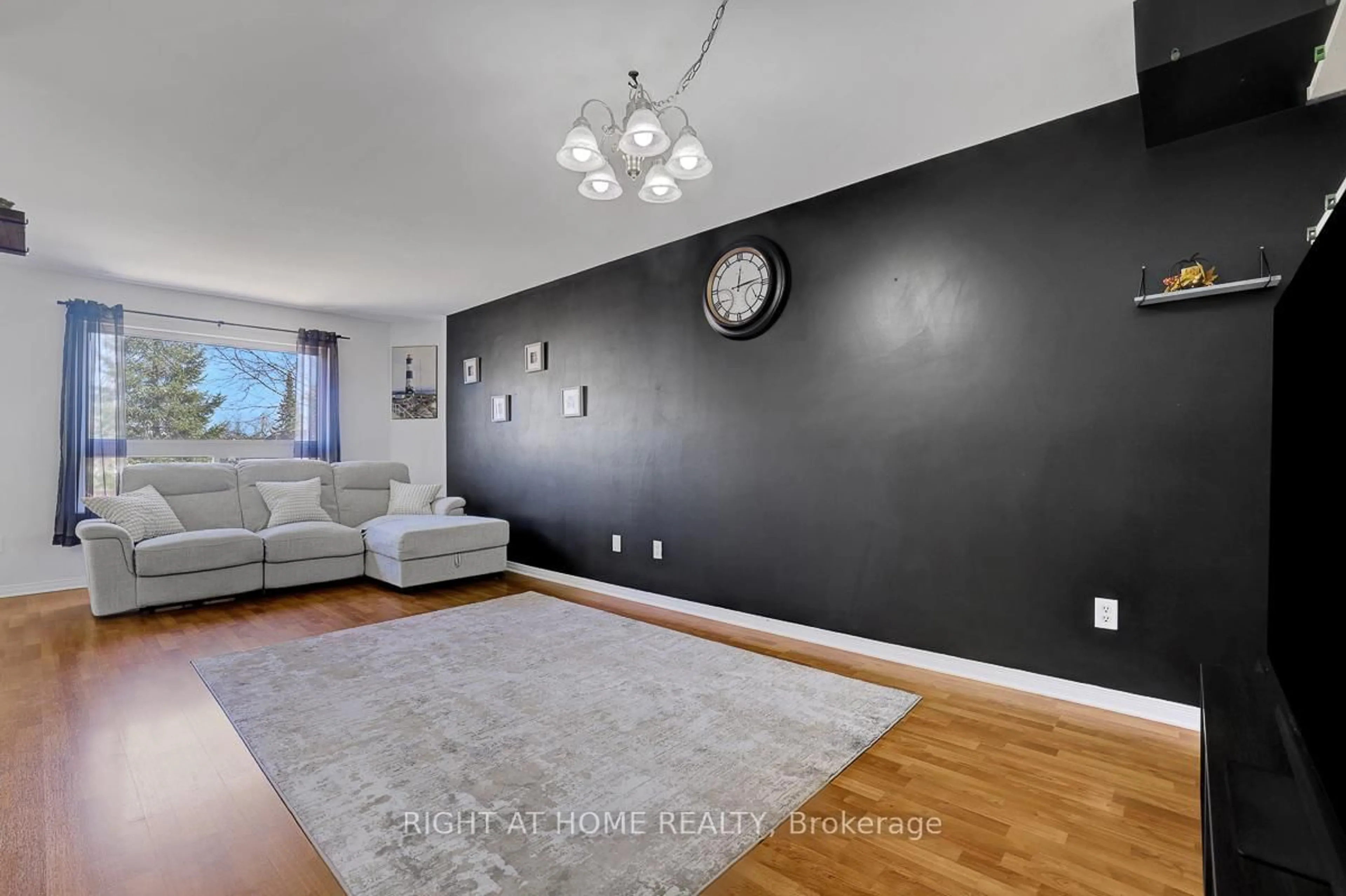 Living room with furniture, unknown for 70 Frieday St, Arnprior Ontario K7S 0A6