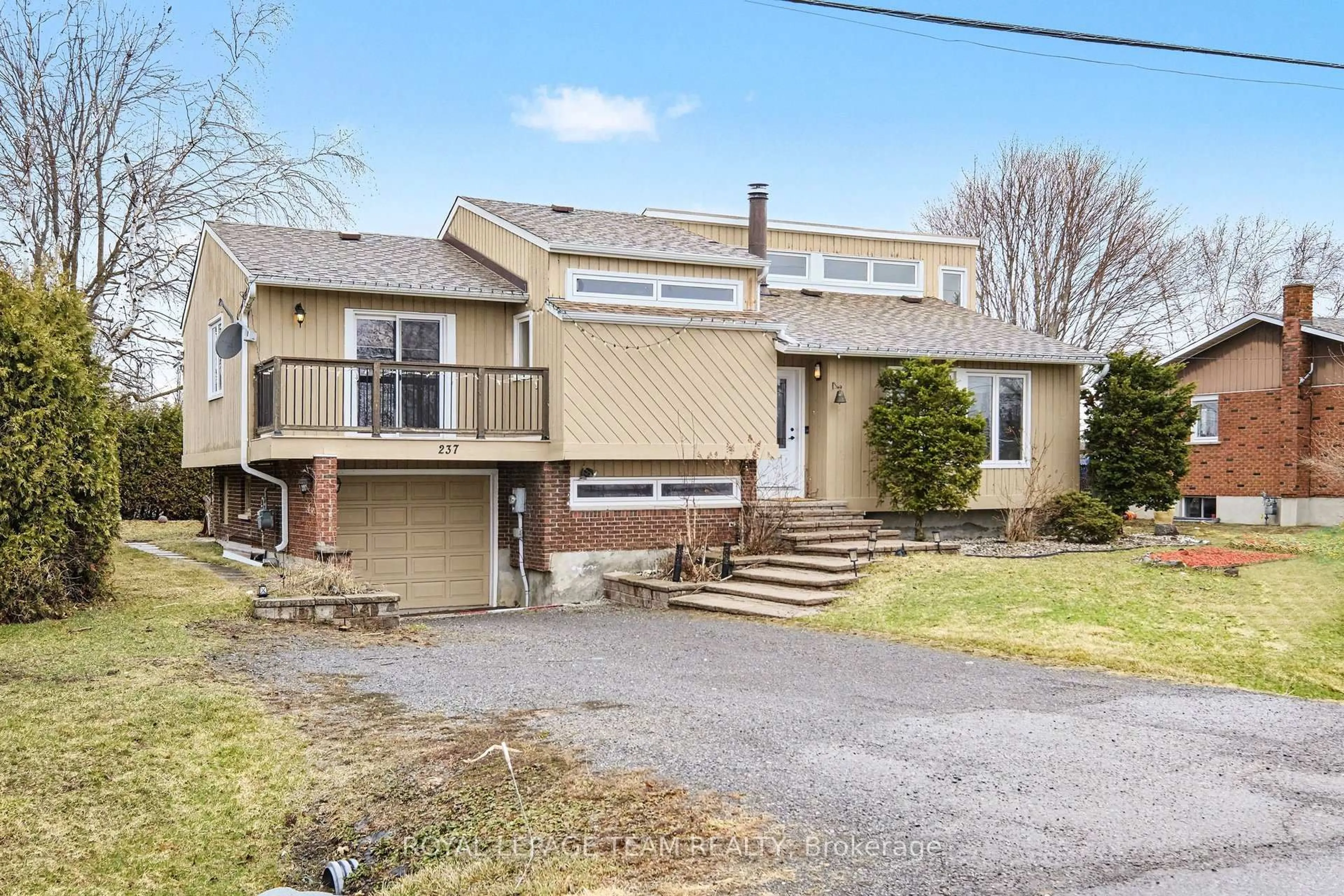 Unknown for 237 Queen West St, North Dundas Ontario K0C 1H0