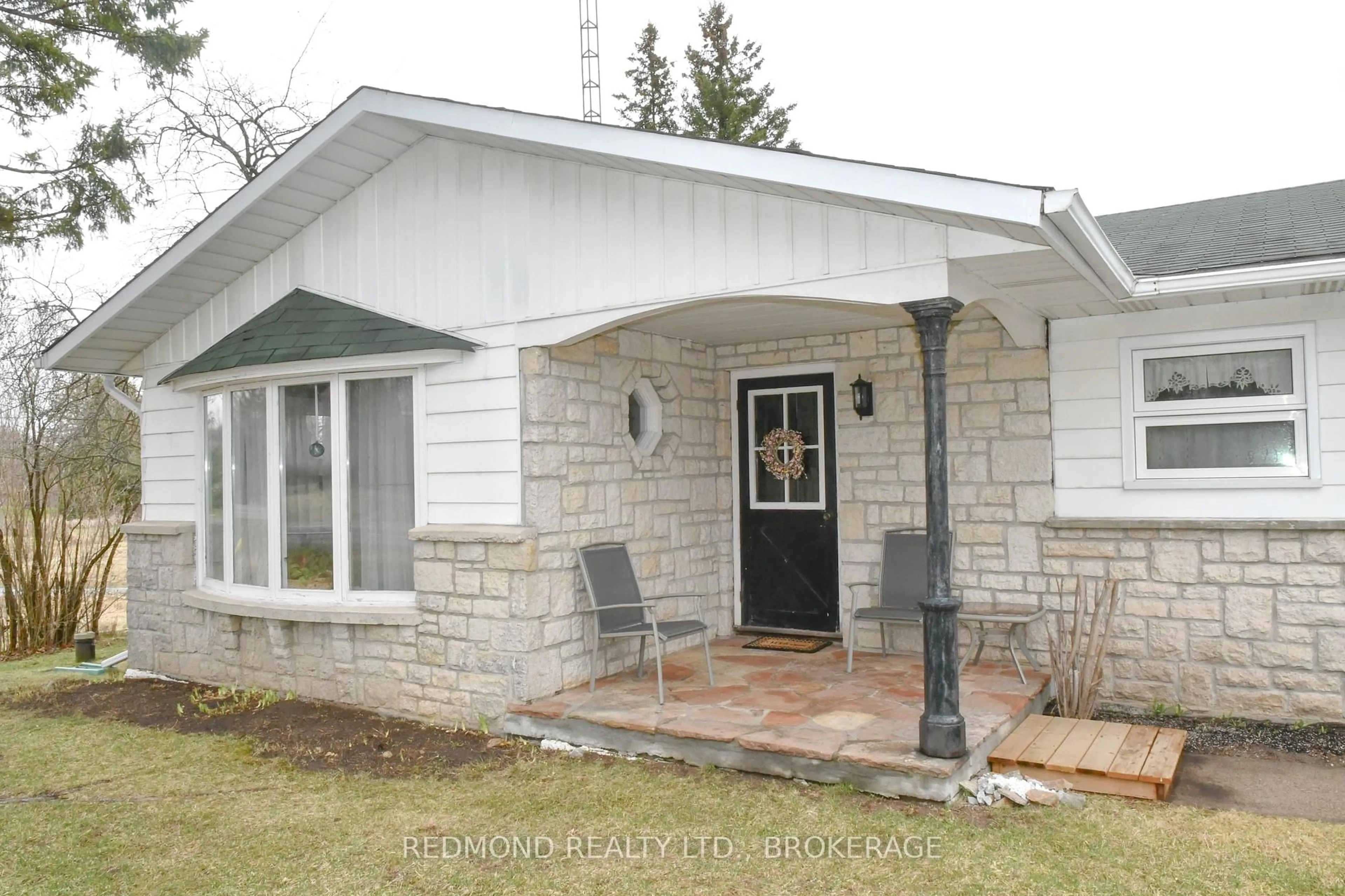 Unknown for 1319 County Rd 2 Rd, Leeds and the Thousand Islands Ontario K0E 1L0