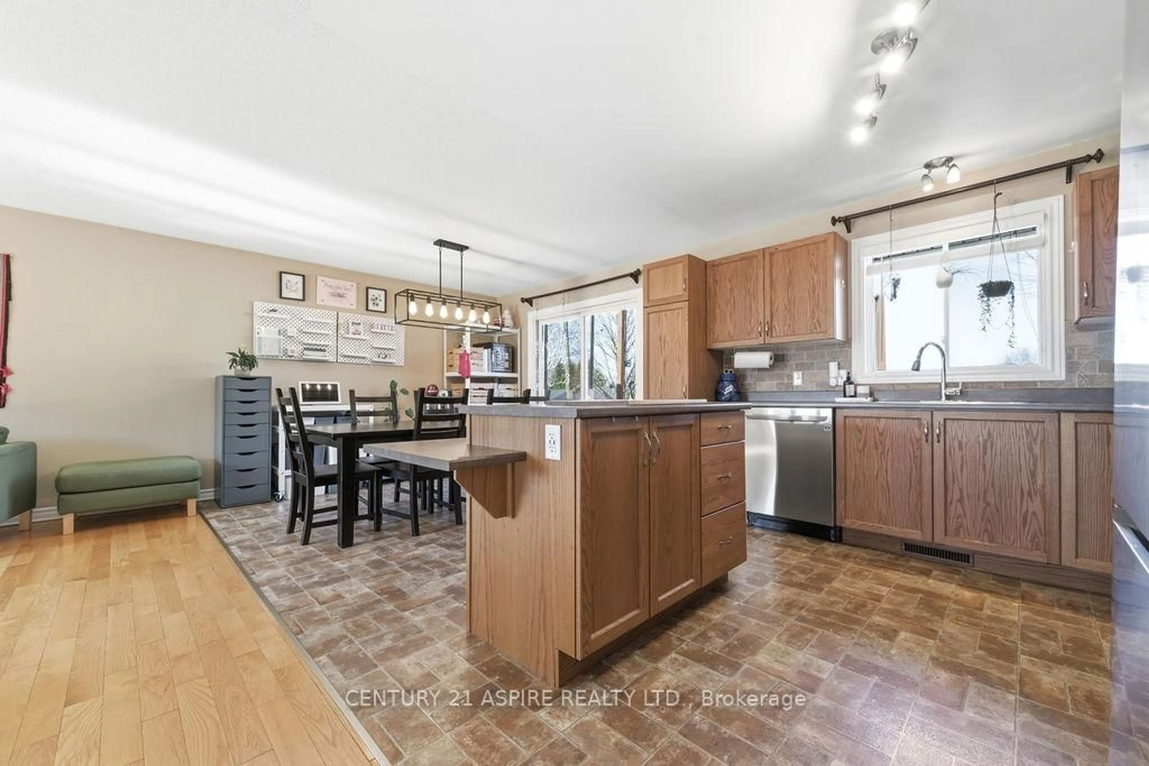 Open concept kitchen, unknown for 64 Spruce St, Petawawa Ontario K8H 3N6