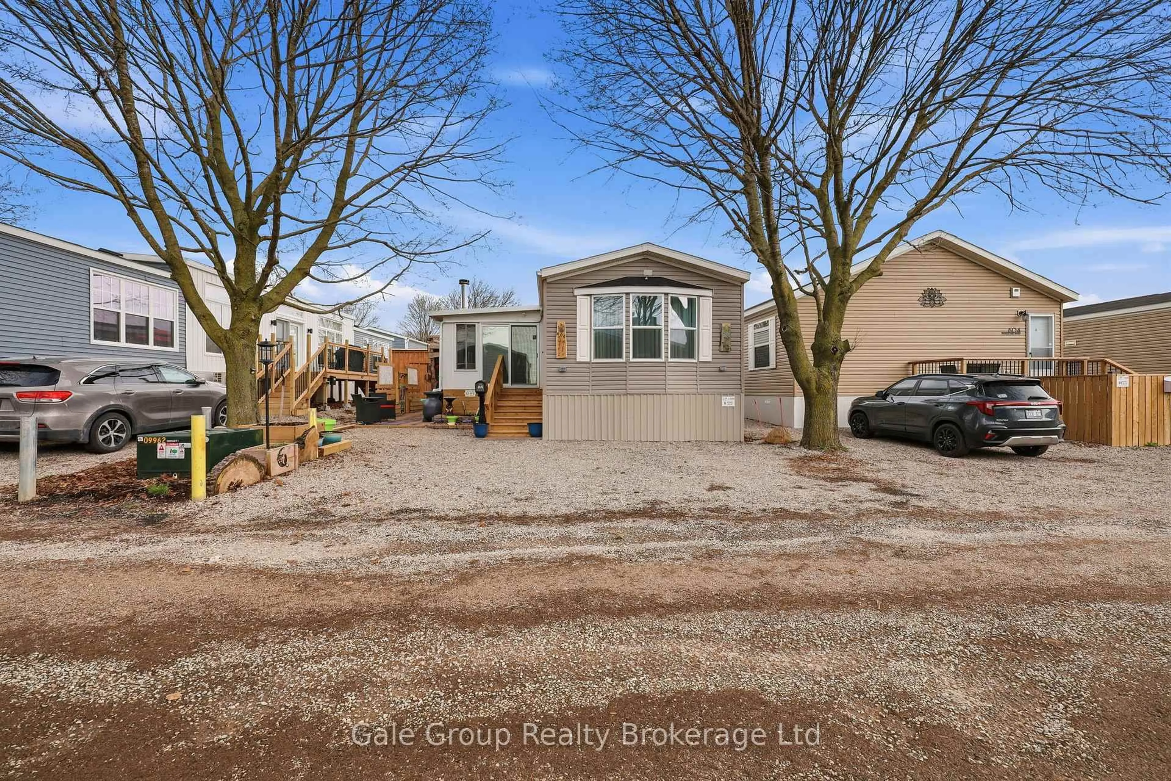 A pic from outside/outdoor area/front of a property/back of a property/a pic from drone, street for 99 Forth Concession Rd #606, Brant Ontario N0E 1A0