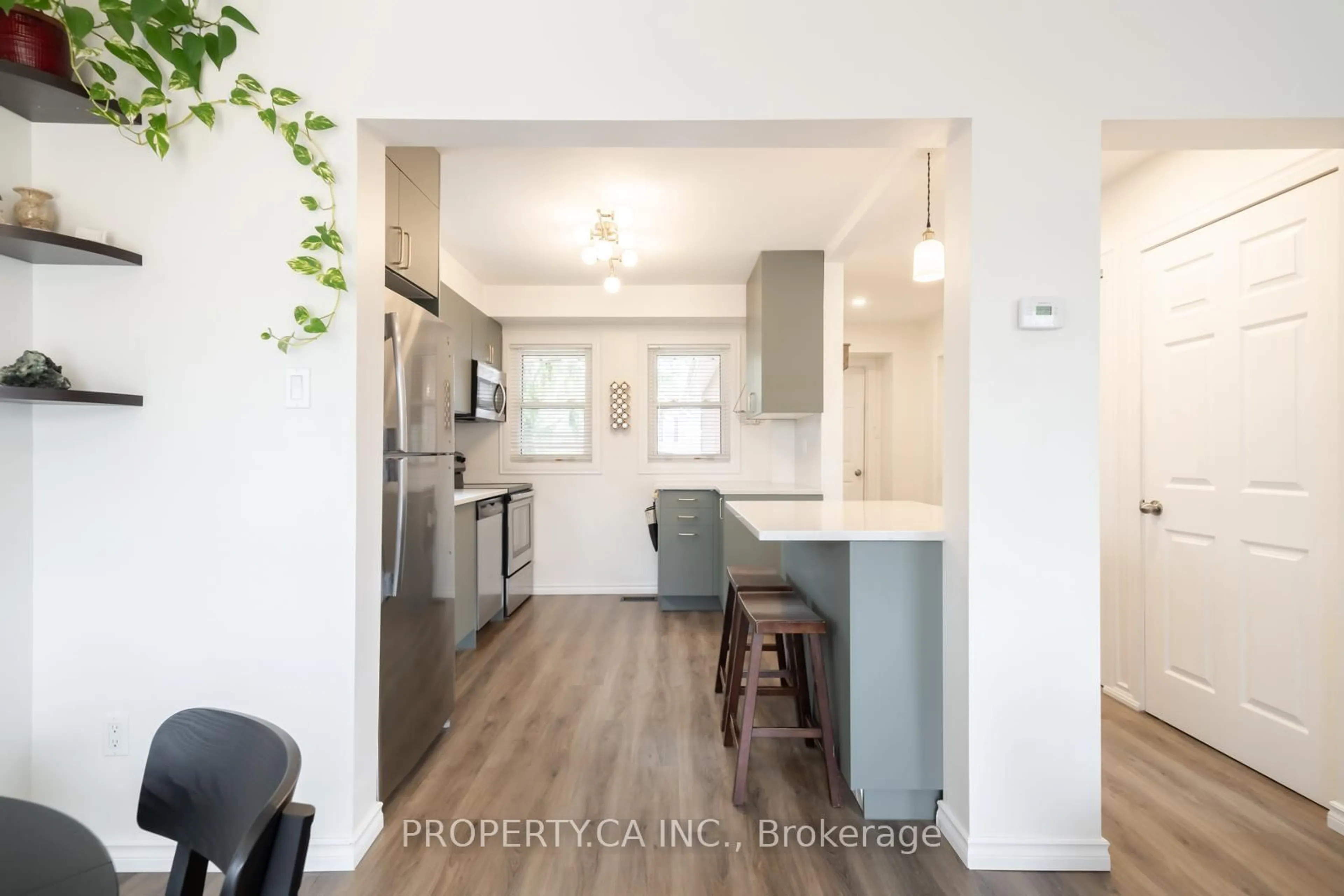 Open concept kitchen, unknown for 97 D'aubigny Rd, Brantford Ontario N3T 6J4