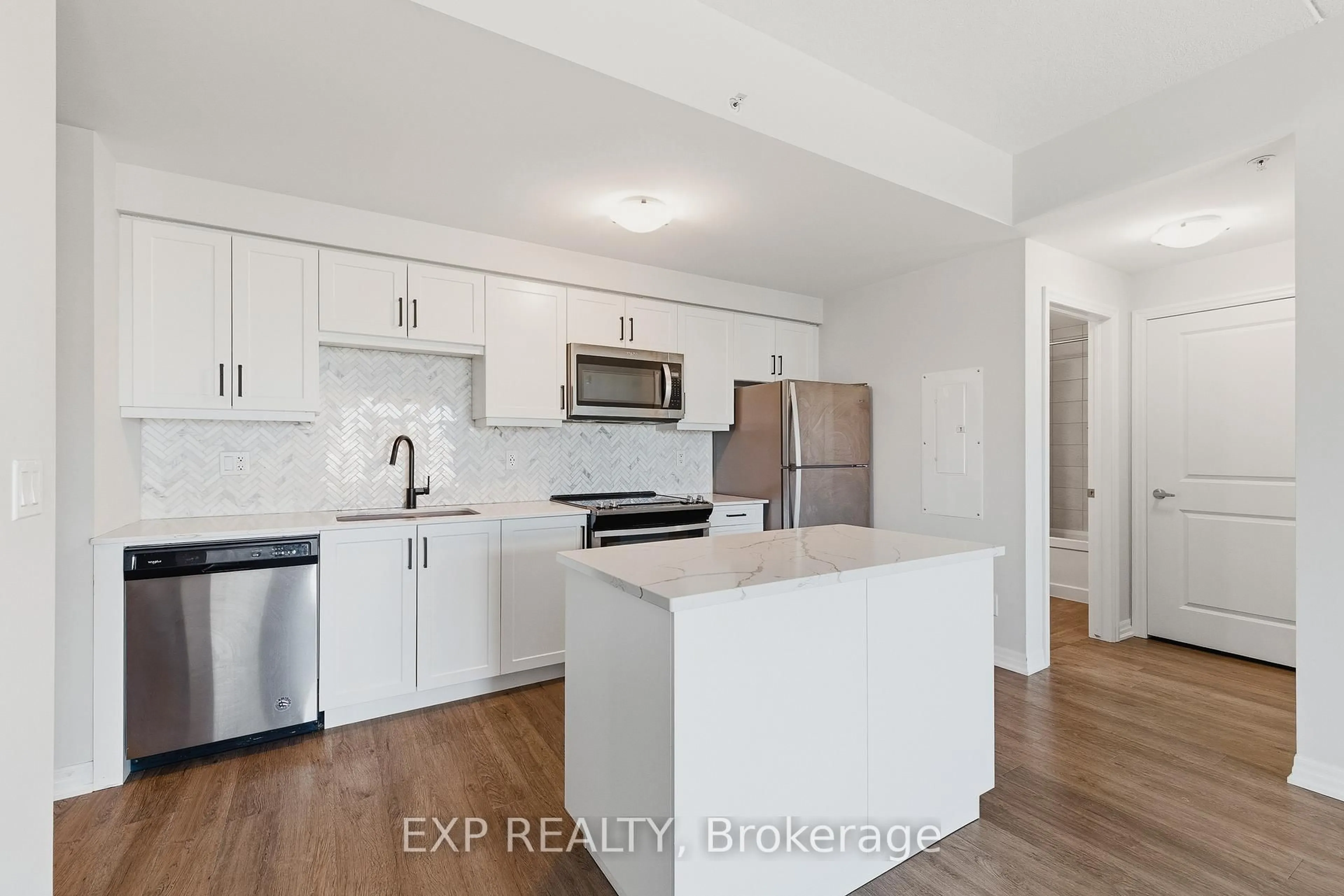 Open concept kitchen, unknown for 195 Commonwealth St #206, Kitchener Ontario N2E 0H5