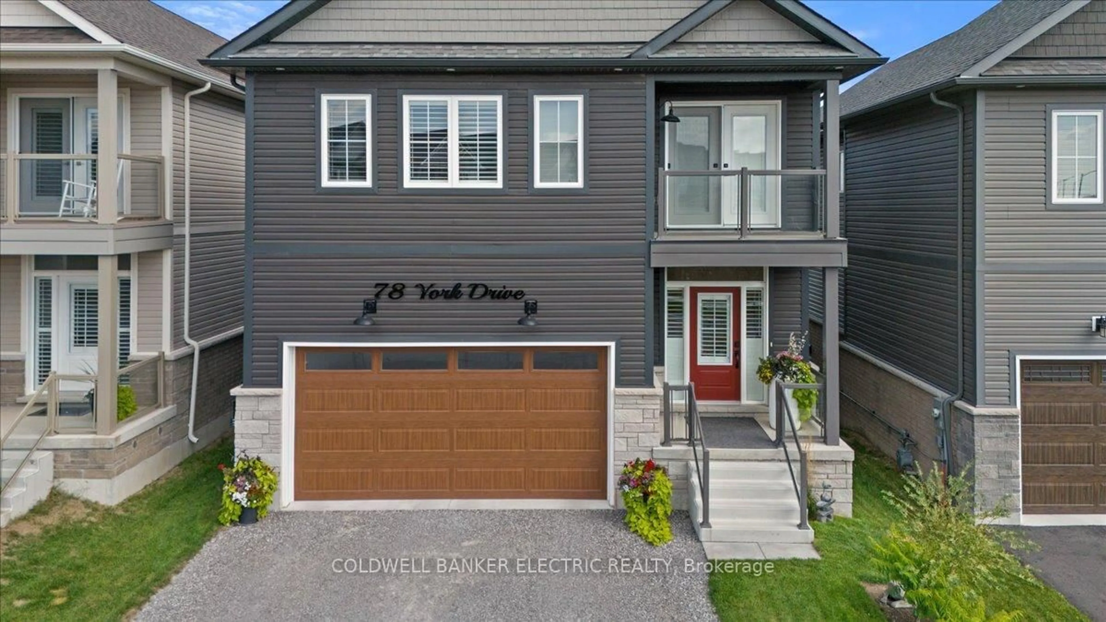 Home with vinyl exterior material, street for 78 York Dr, Peterborough Ontario K9K 0H7