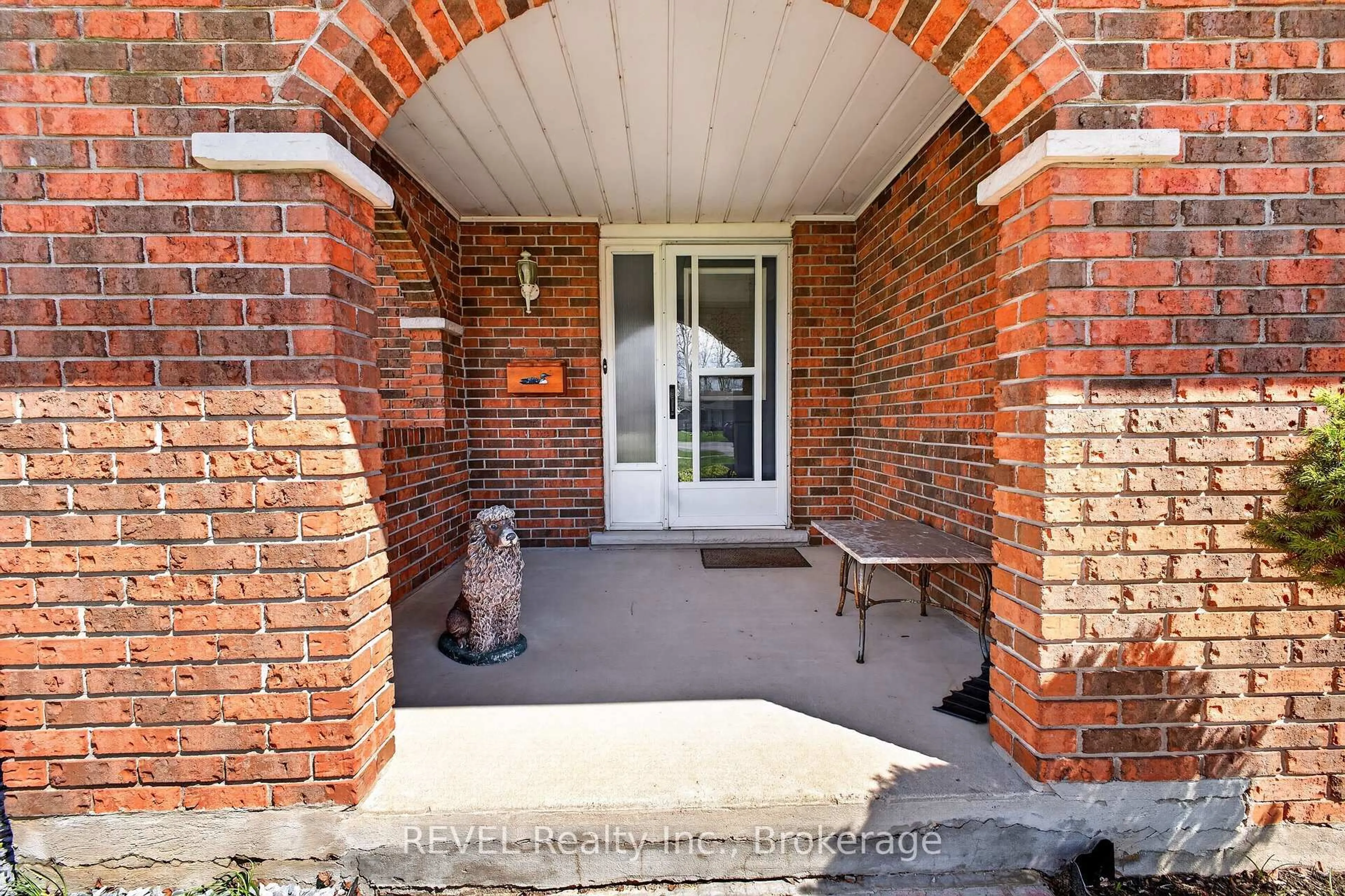 Unknown for 698 Daytona Dr, Fort Erie Ontario L2A 4Z6