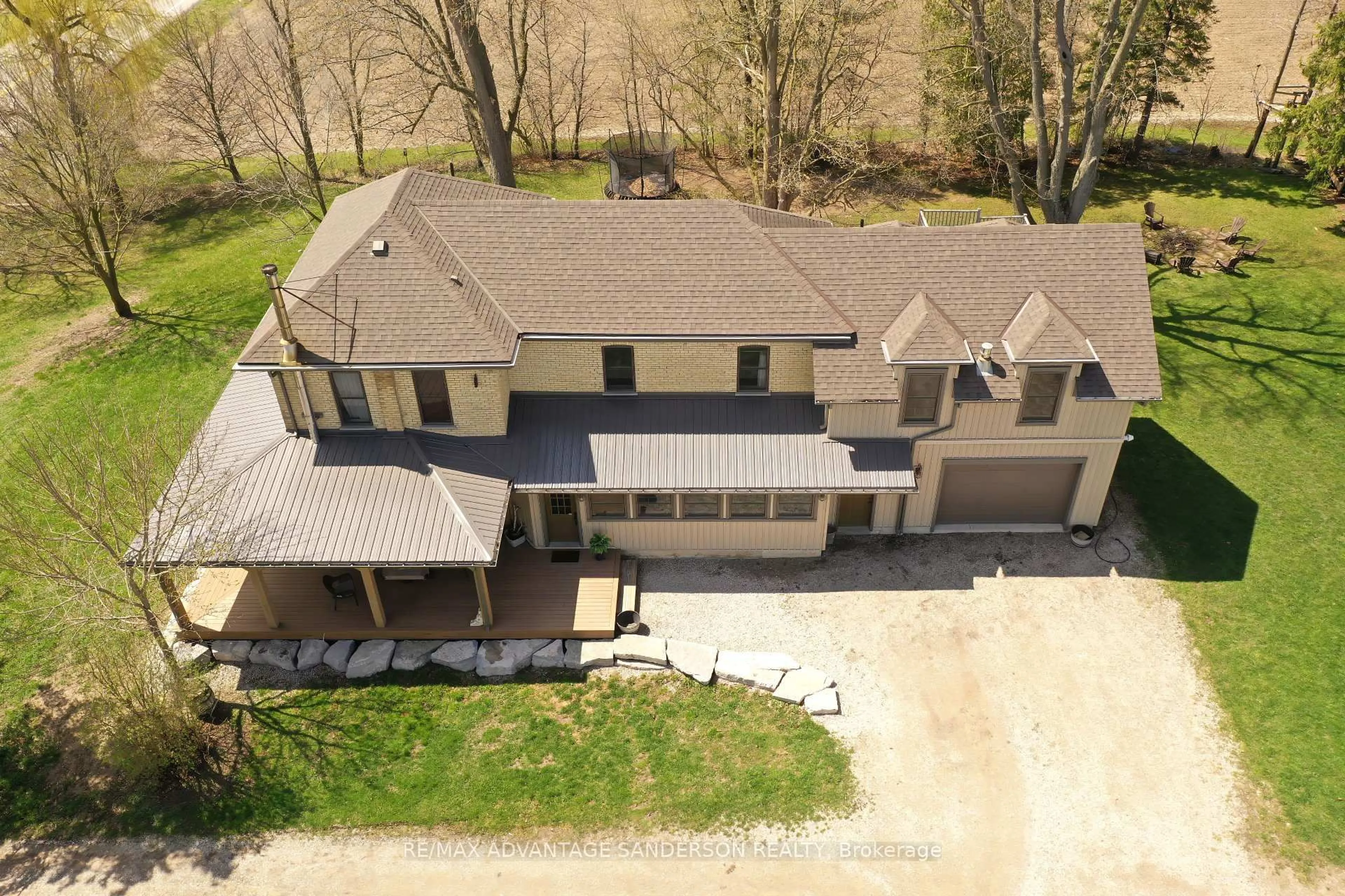 A pic from outside/outdoor area/front of a property/back of a property/a pic from drone, unknown for 12486 Medway Rd, Middlesex Centre Ontario N0M 1C0