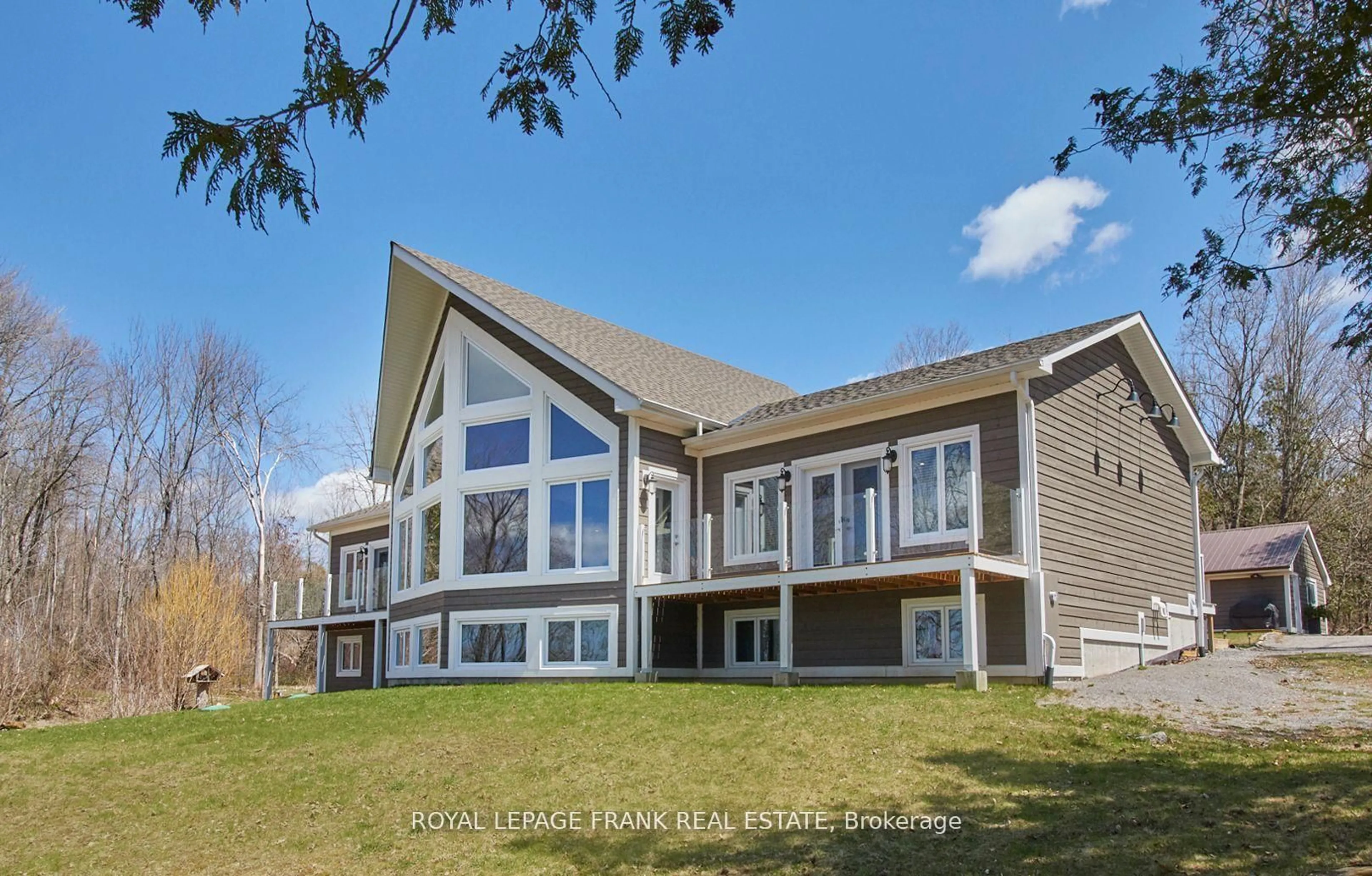 Home with vinyl exterior material, unknown for 2269 McCracken's Landing Rd, Douro-Dummer Ontario K0L 2H0