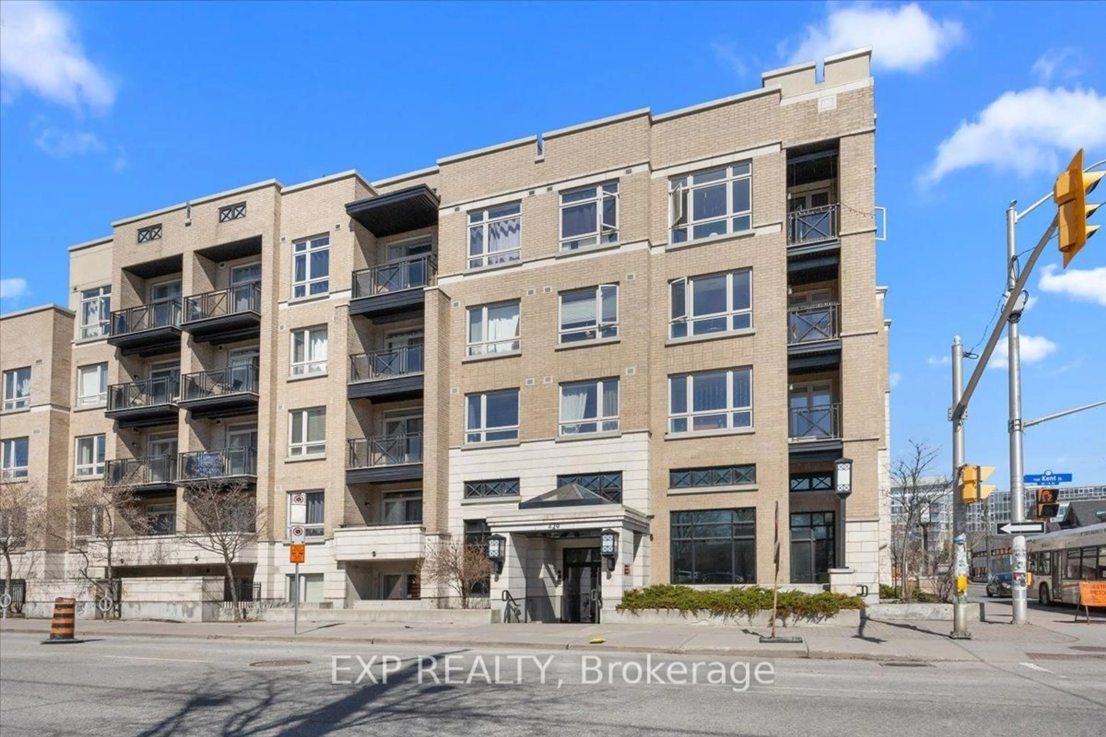 Unknown for 429 Kent St #121, Ottawa Ontario K2P 1B5