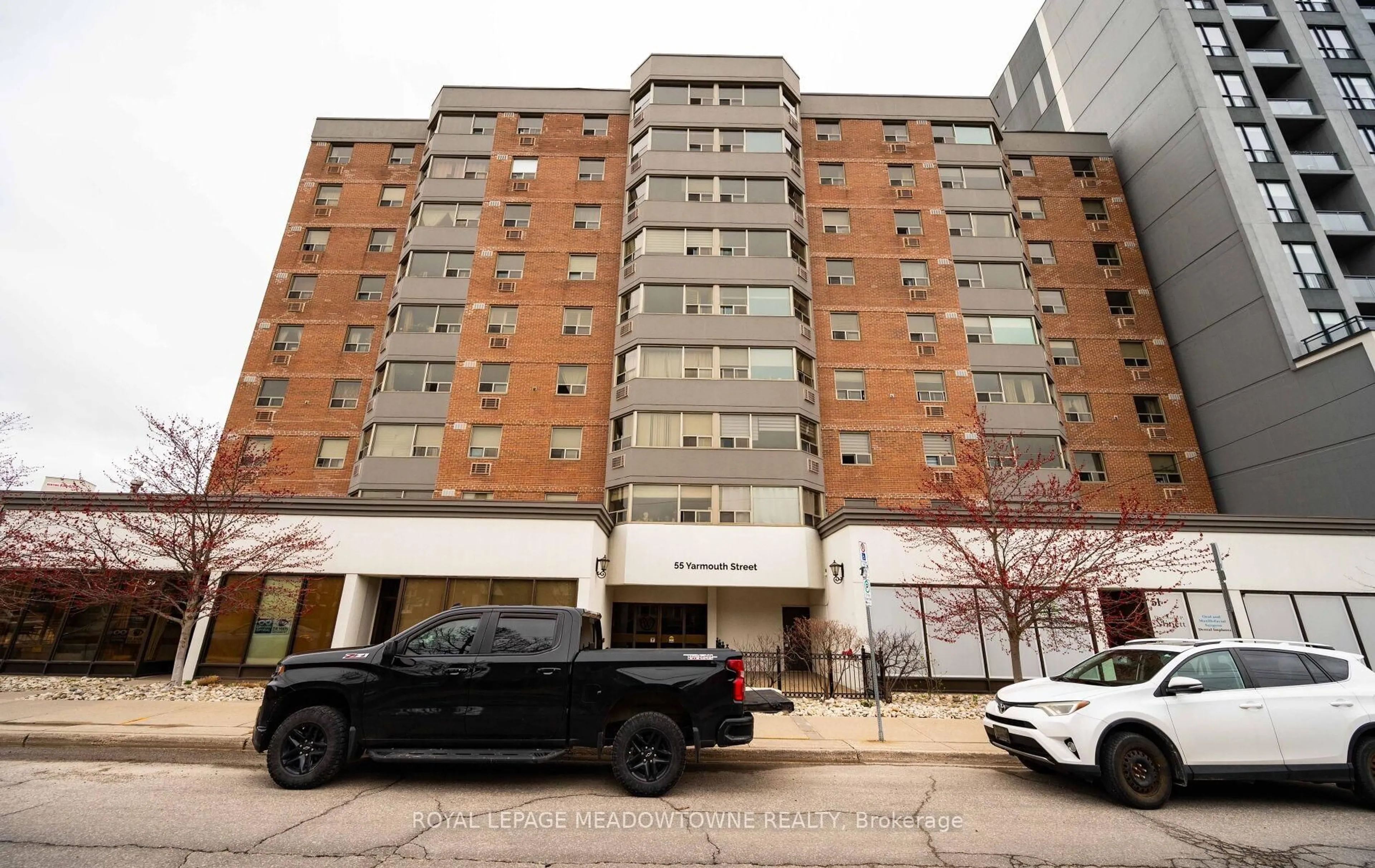 Patio, building for 55 Yarmouth St #302, Guelph Ontario N1H 7R4