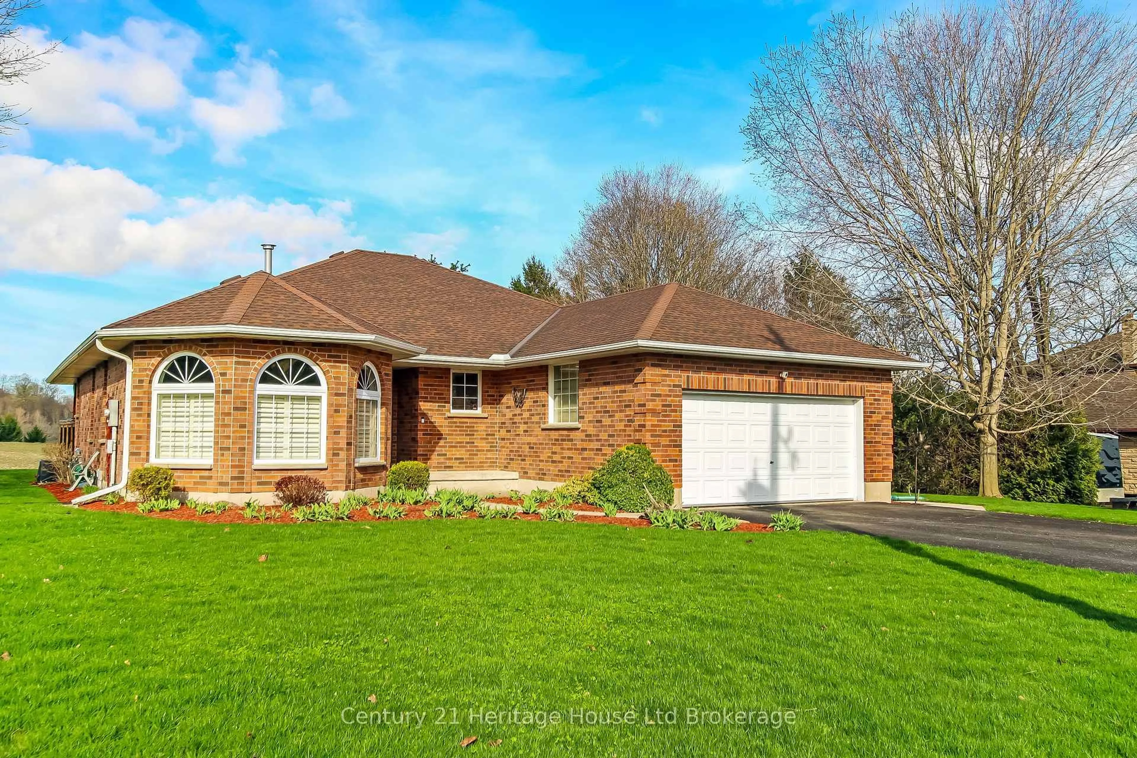 Home with brick exterior material, street for 474460 Dodge Line, South-West Oxford Ontario N4S 7V6