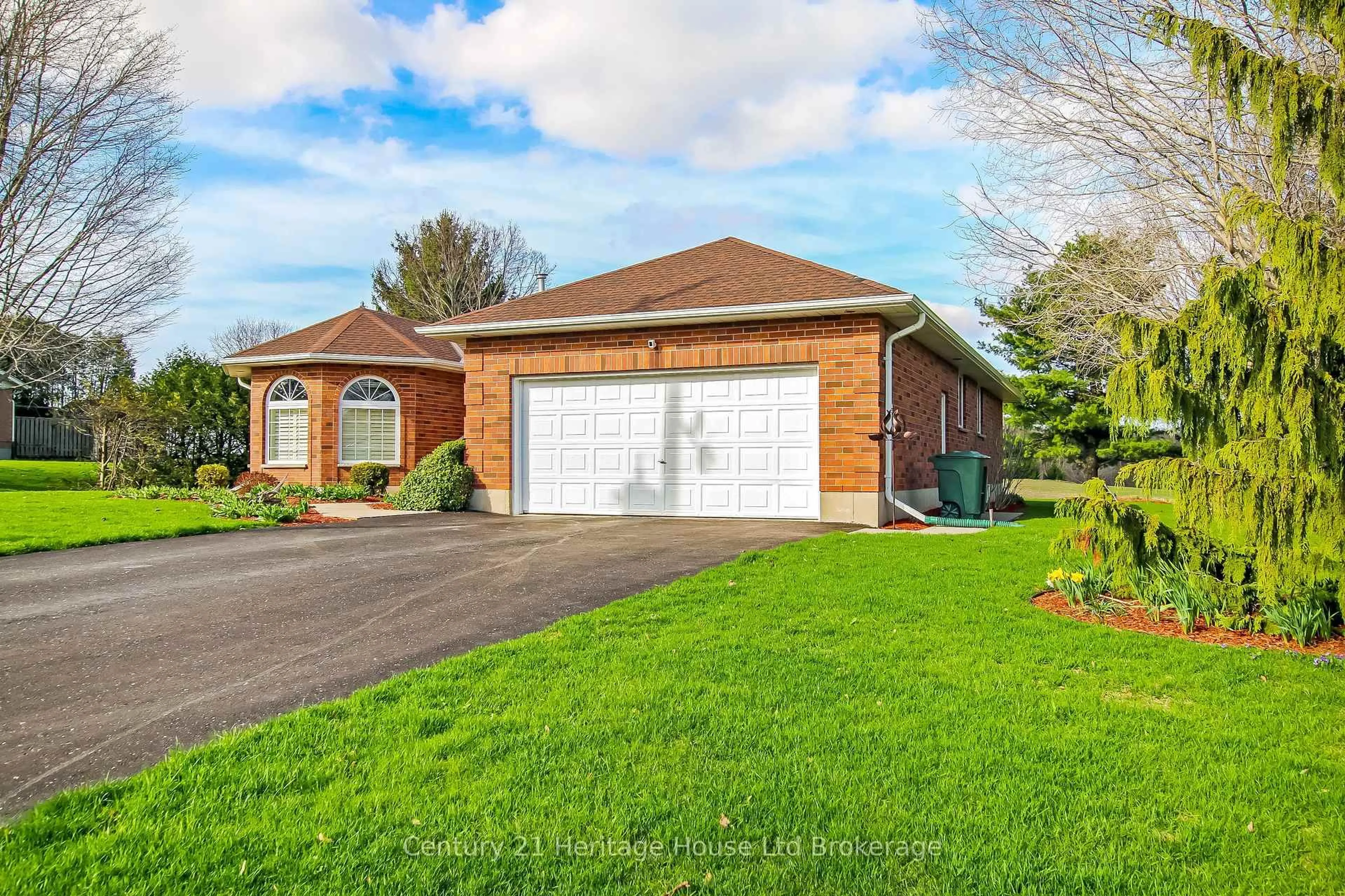 Home with brick exterior material, street for 474460 Dodge Line, South-West Oxford Ontario N4S 7V6