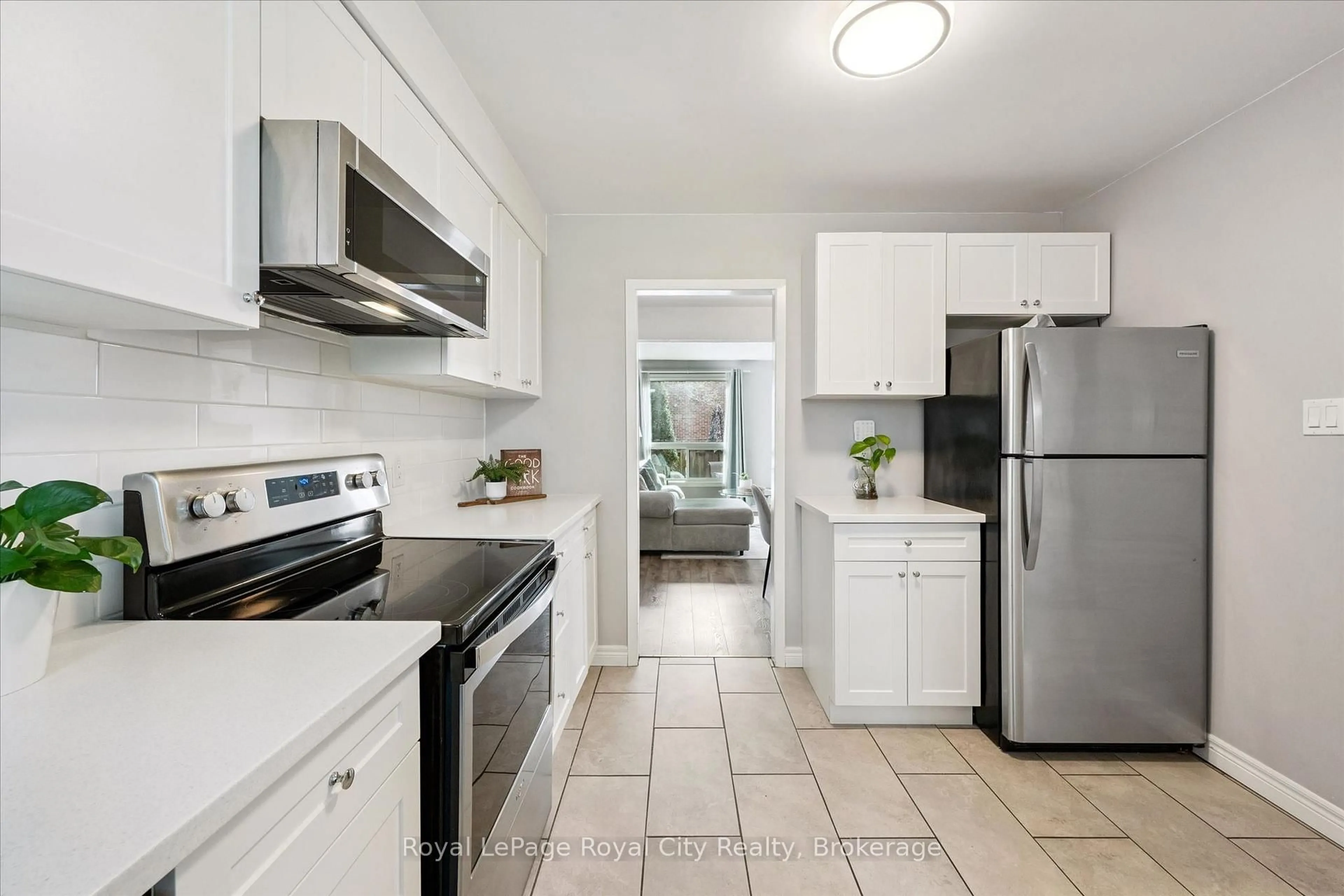 Standard kitchen, ceramic/tile floor for 41 Rhonda Rd #23, Guelph Ontario N1H 6H1