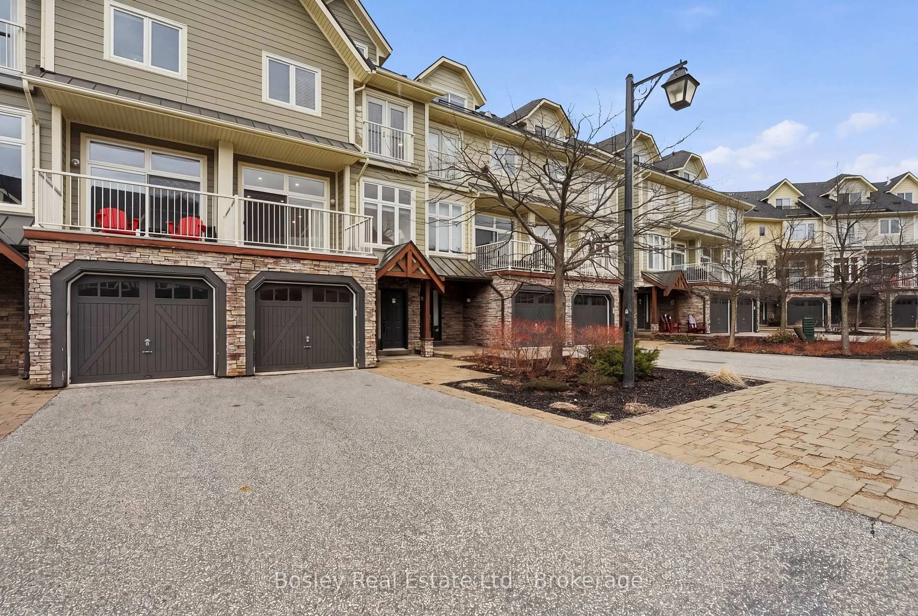 Unknown for 104 Farmgate Rd #8, Blue Mountains Ontario L9Y 0L7