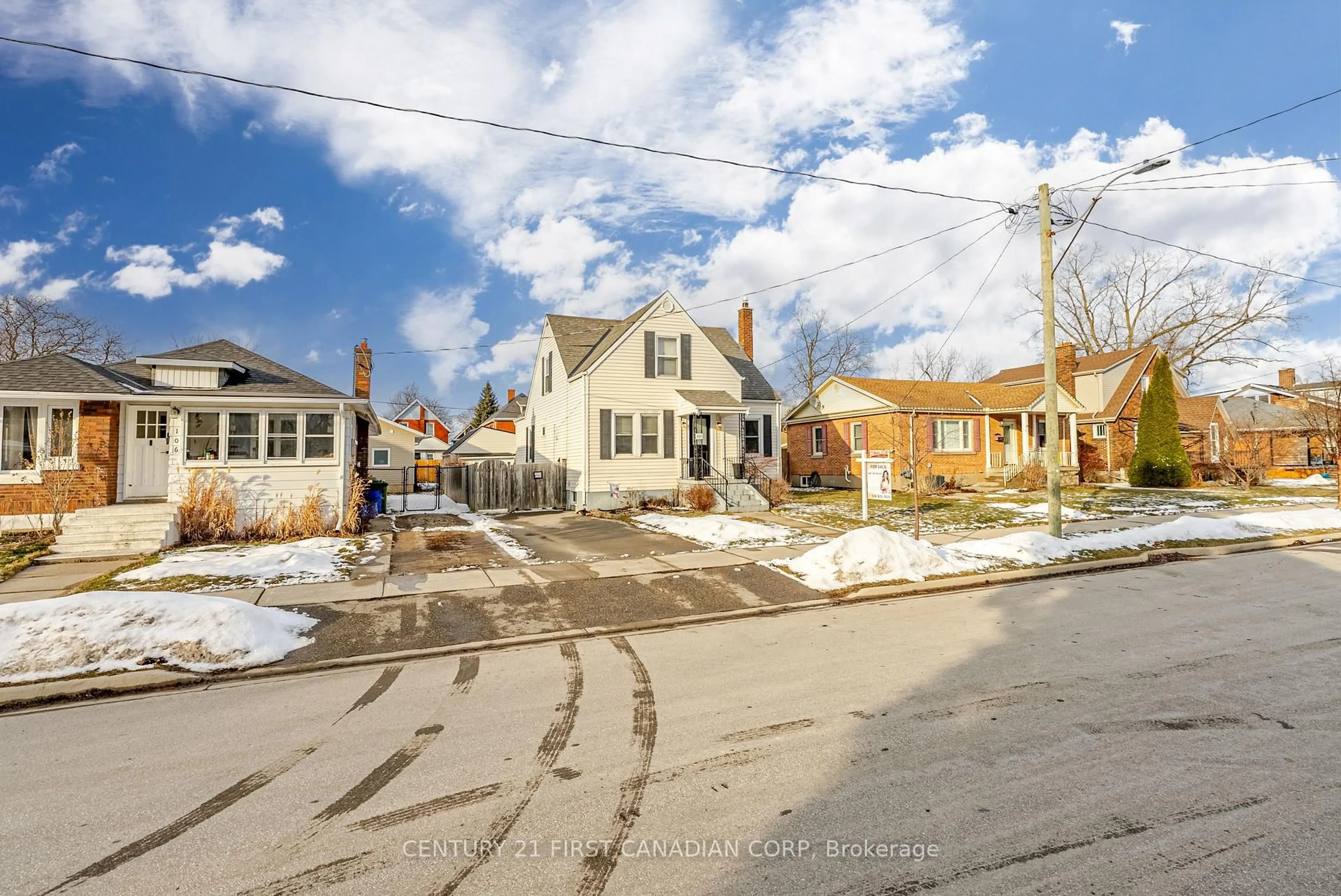 Unknown for 108 Myrtle St, St. Thomas Ontario N5R 2G3