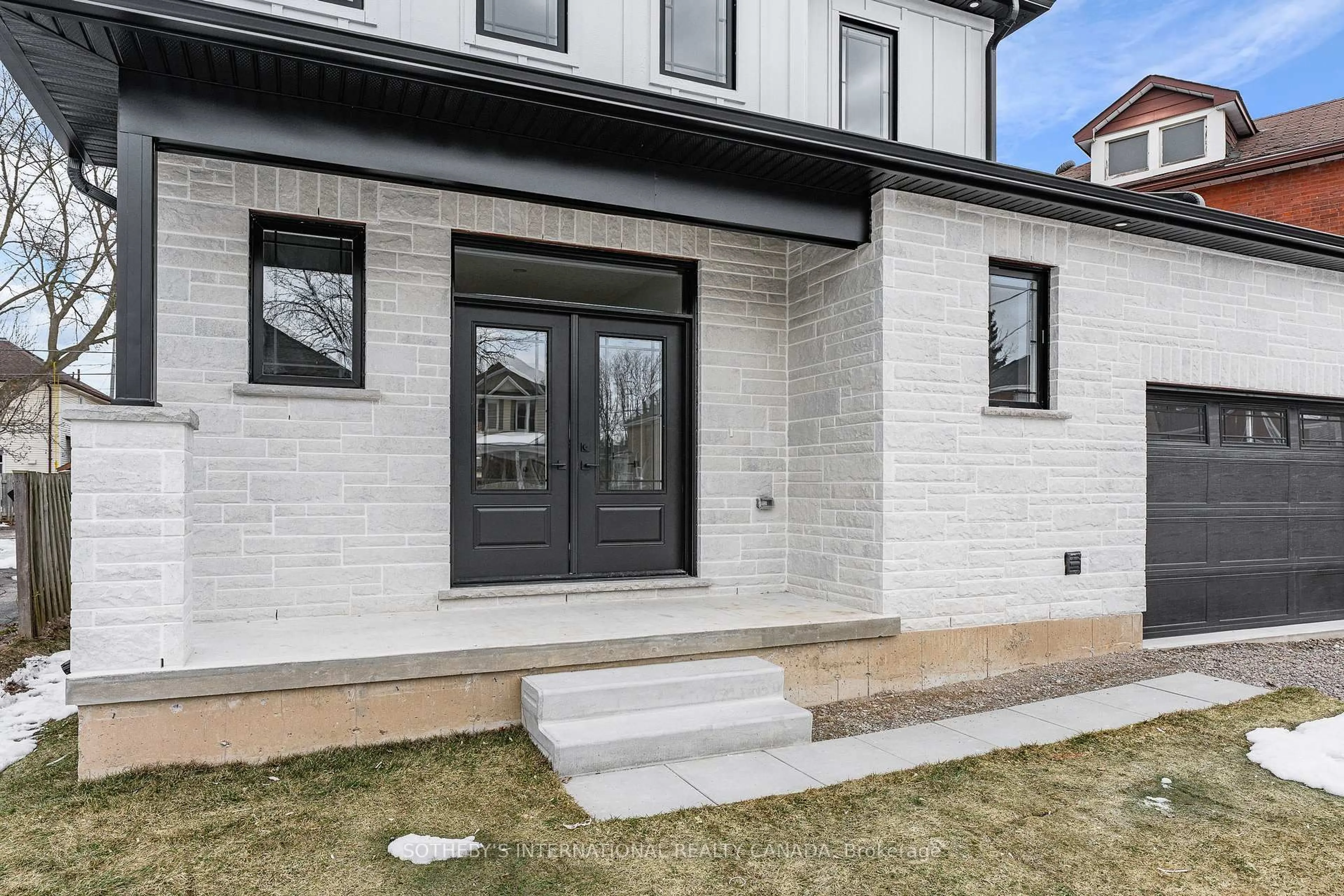 Home with brick exterior material, street for 42 Rich Ave, Cambridge Ontario N1R 2A5