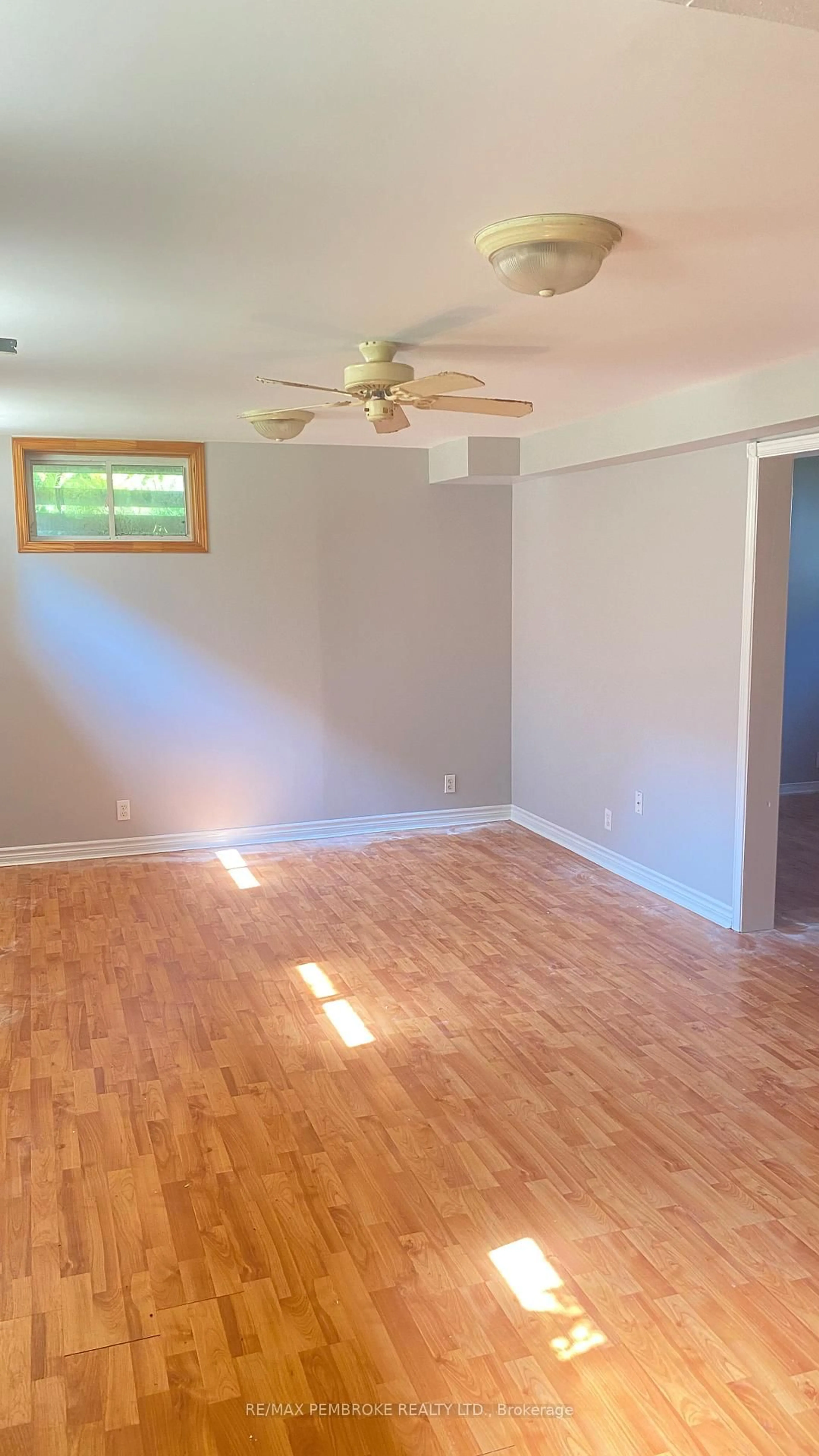 A pic of a room for 53 Huron St, Deep River Ontario K0J 1P0