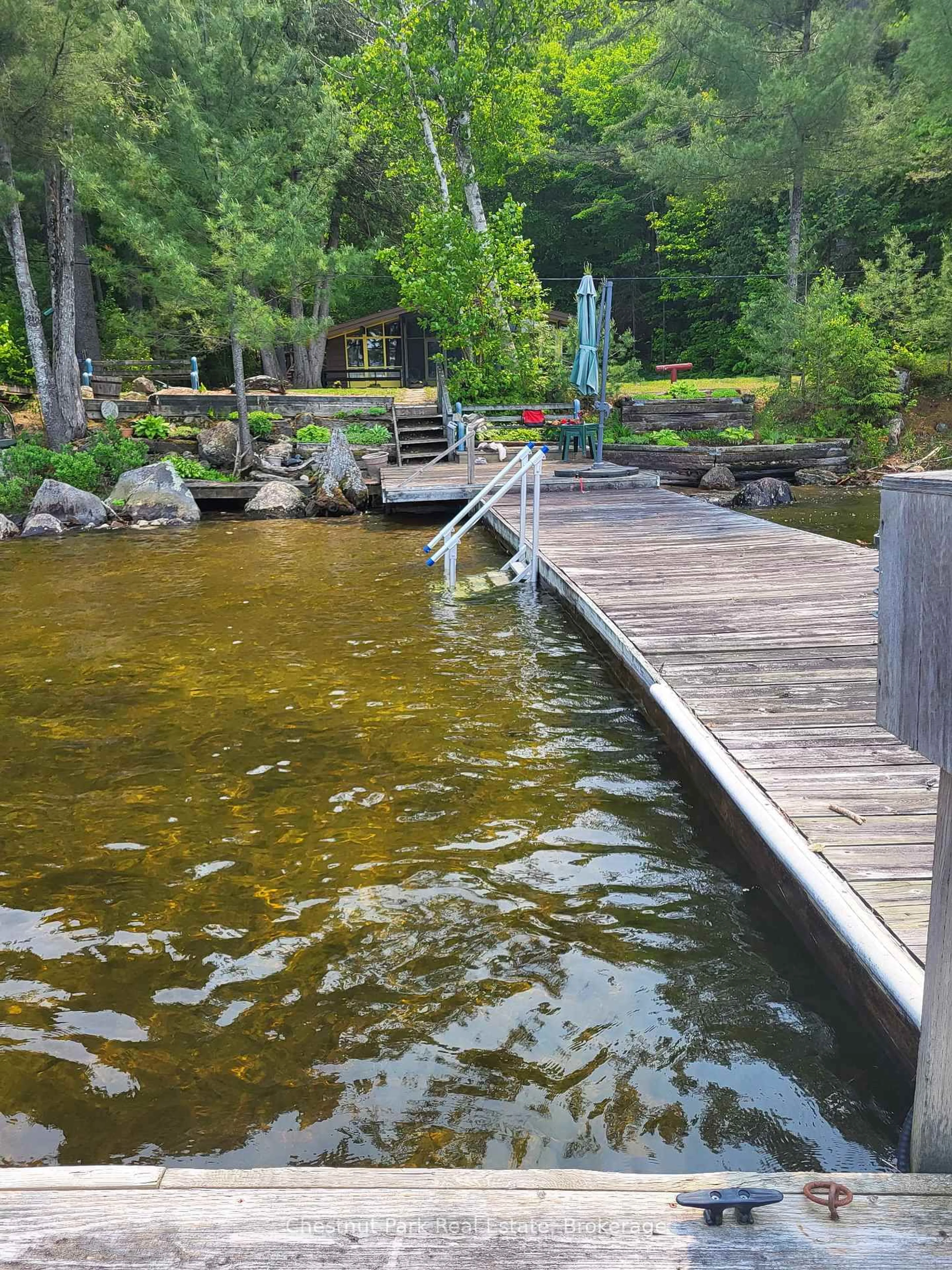 Patio, water/lake/river/ocean view for 1087 Glenmount Rd, Lake of Bays Ontario P0B 1A0