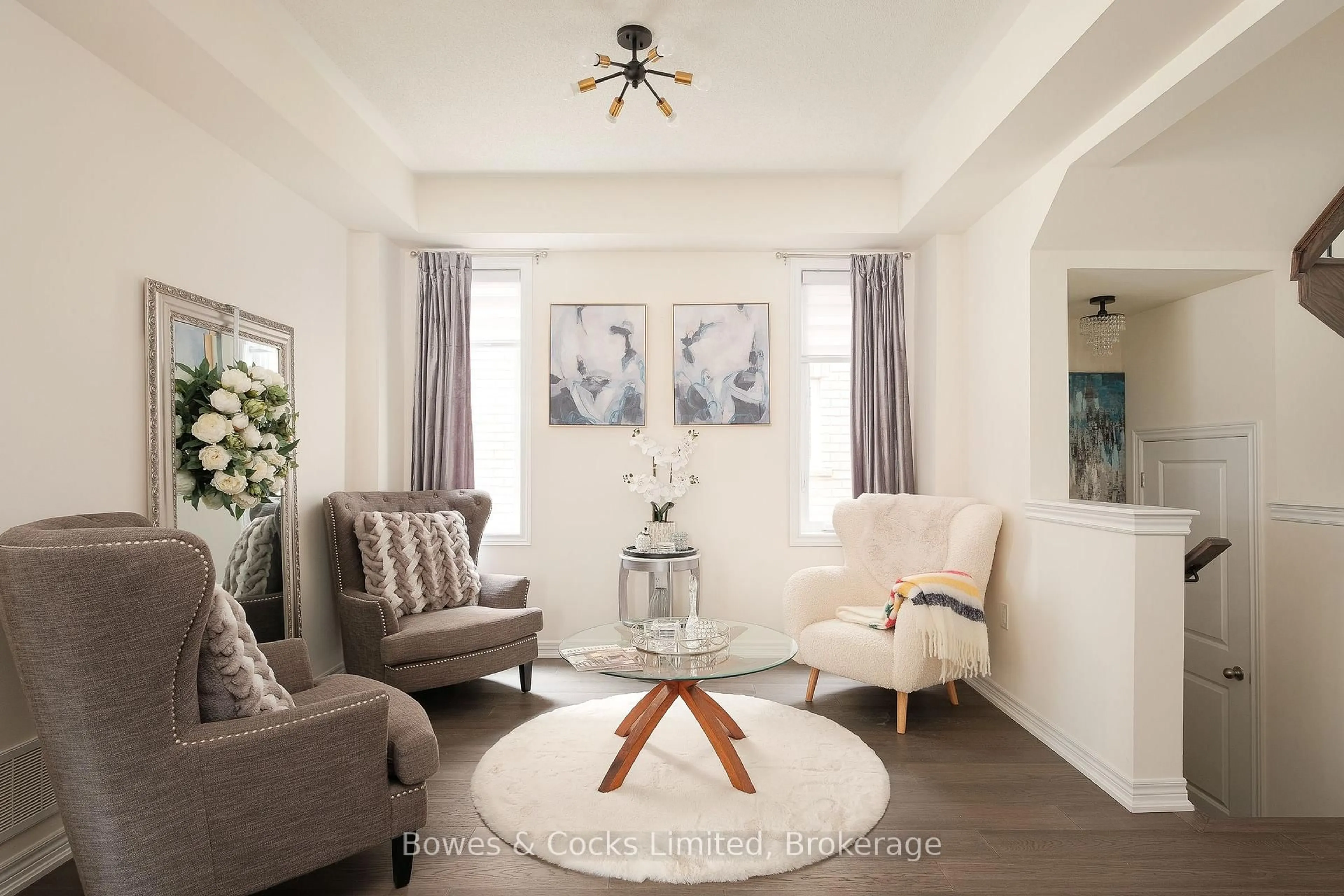 Living room with furniture, unknown for 203 O'Neil St, Peterborough Ontario K9K 0H5