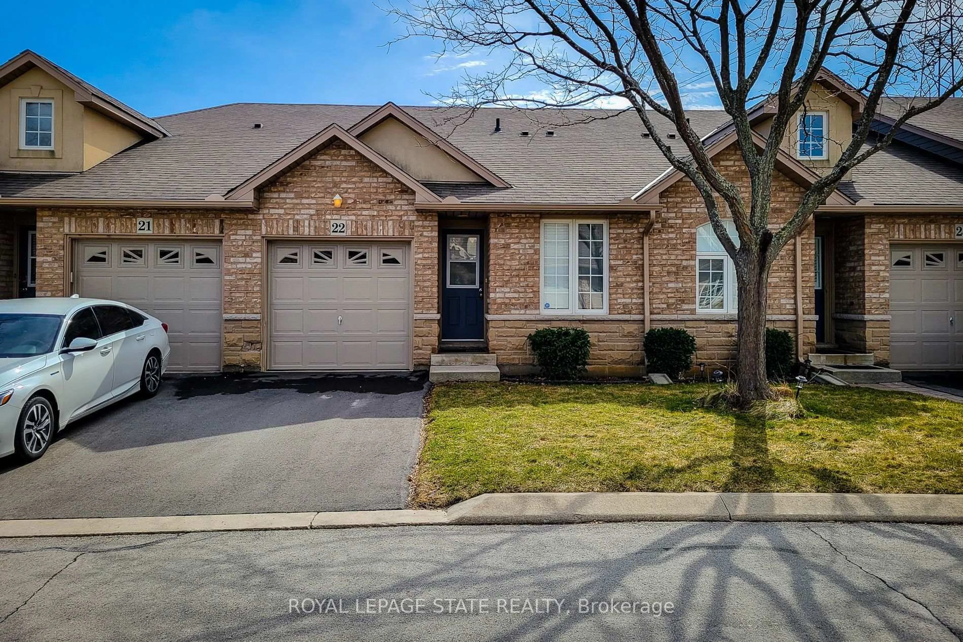 Home with brick exterior material, street for 751 Rymal Rd #22, Hamilton Ontario L9B 2Y3