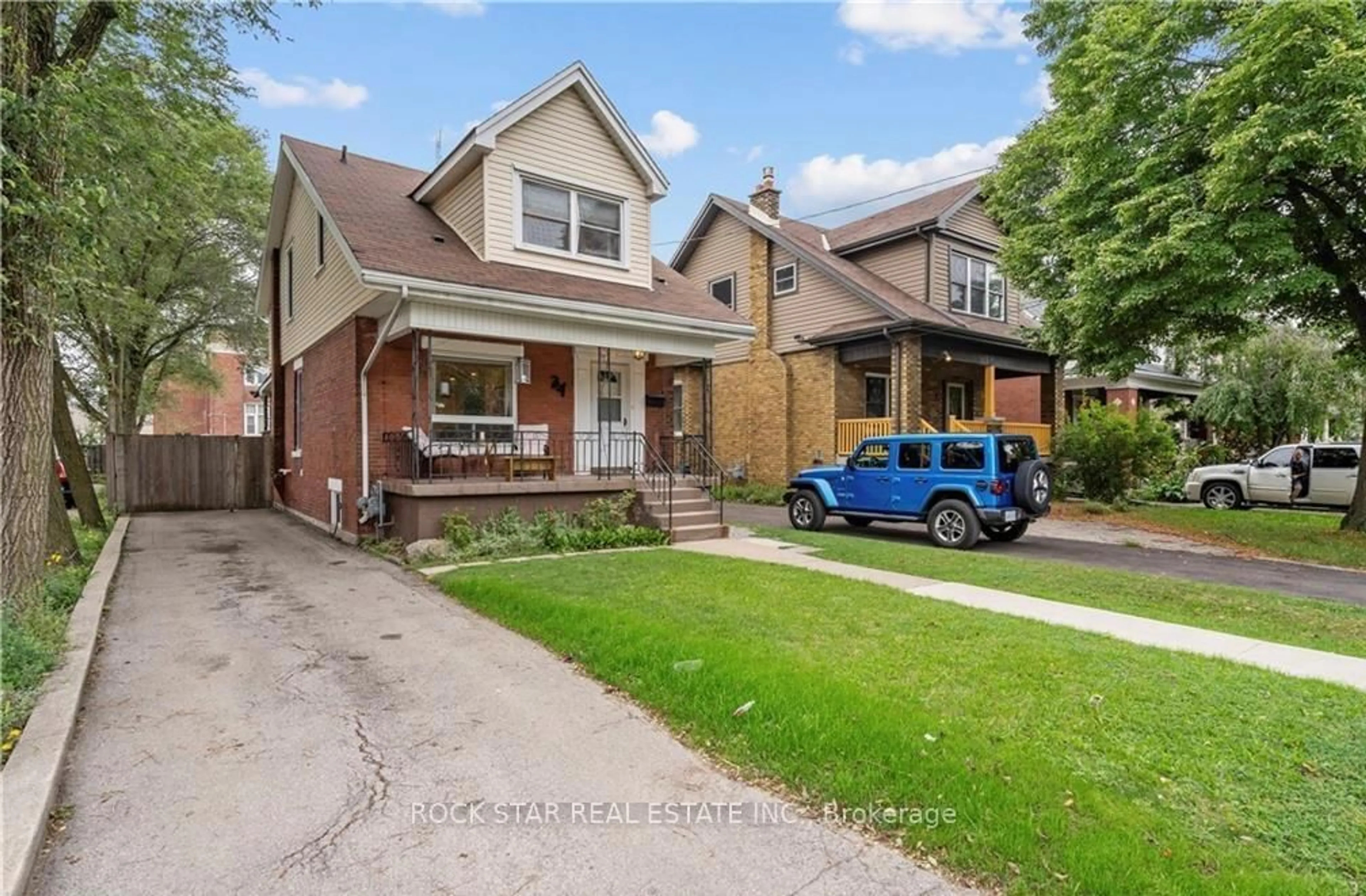 Home with brick exterior material, street for 34 Cliff Ave, Hamilton Ontario L8V 2R9