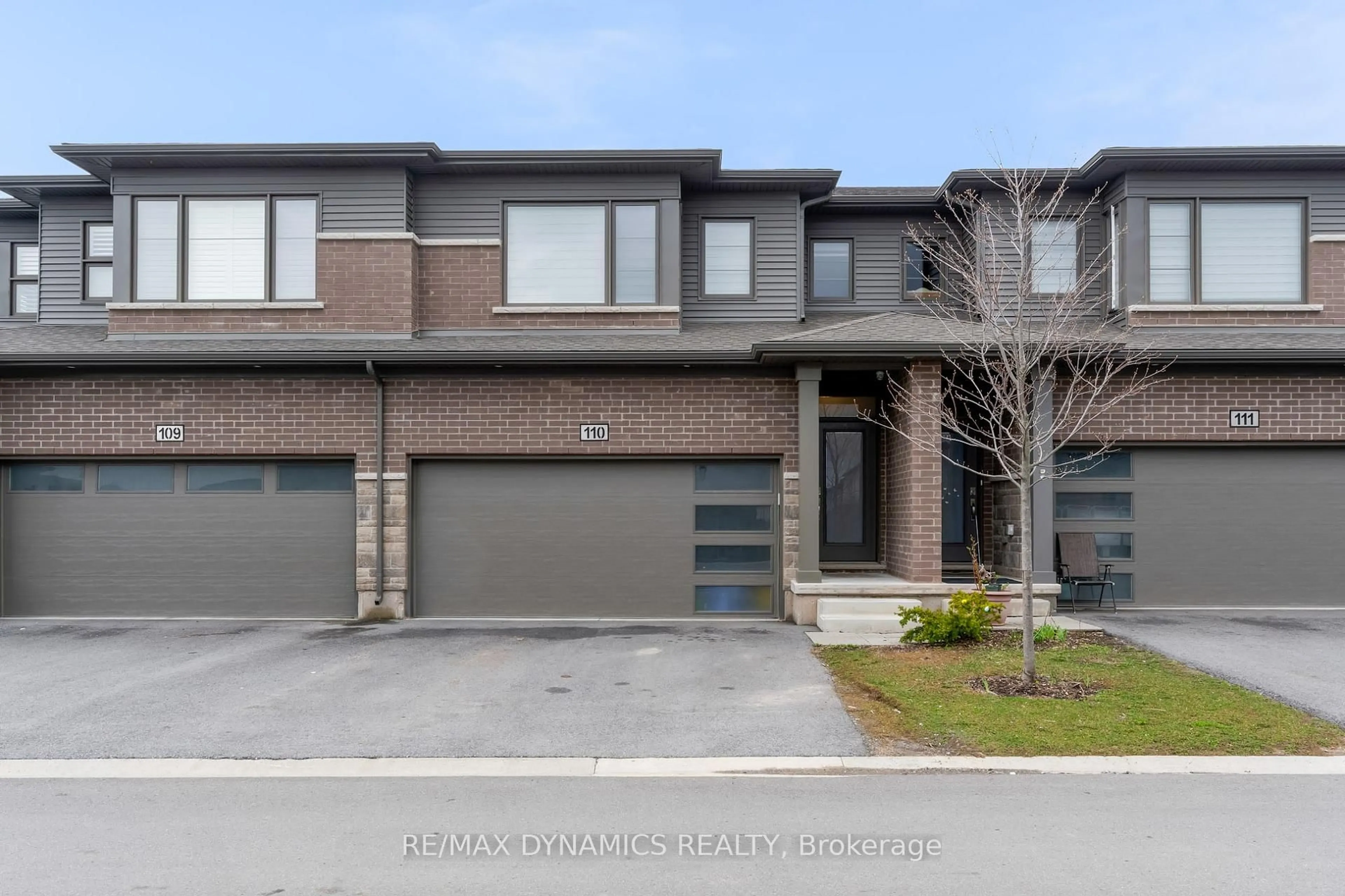 Home with brick exterior material, street for 4552 Portage Rd #110, Niagara Falls Ontario L2E 6A8