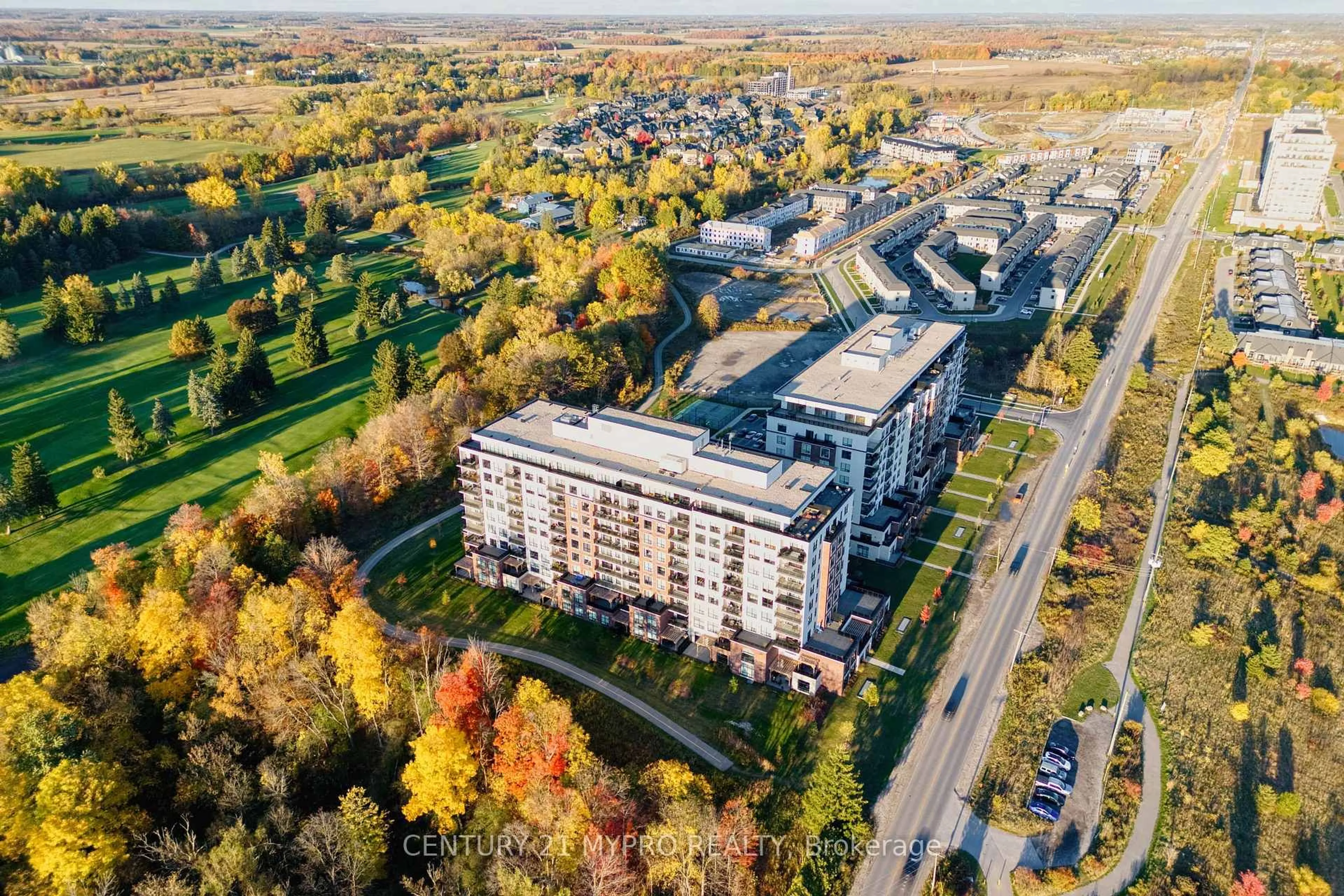 A pic from outside/outdoor area/front of a property/back of a property/a pic from drone, building for 460 Callaway Rd #208, London North Ontario N6G 0Z2