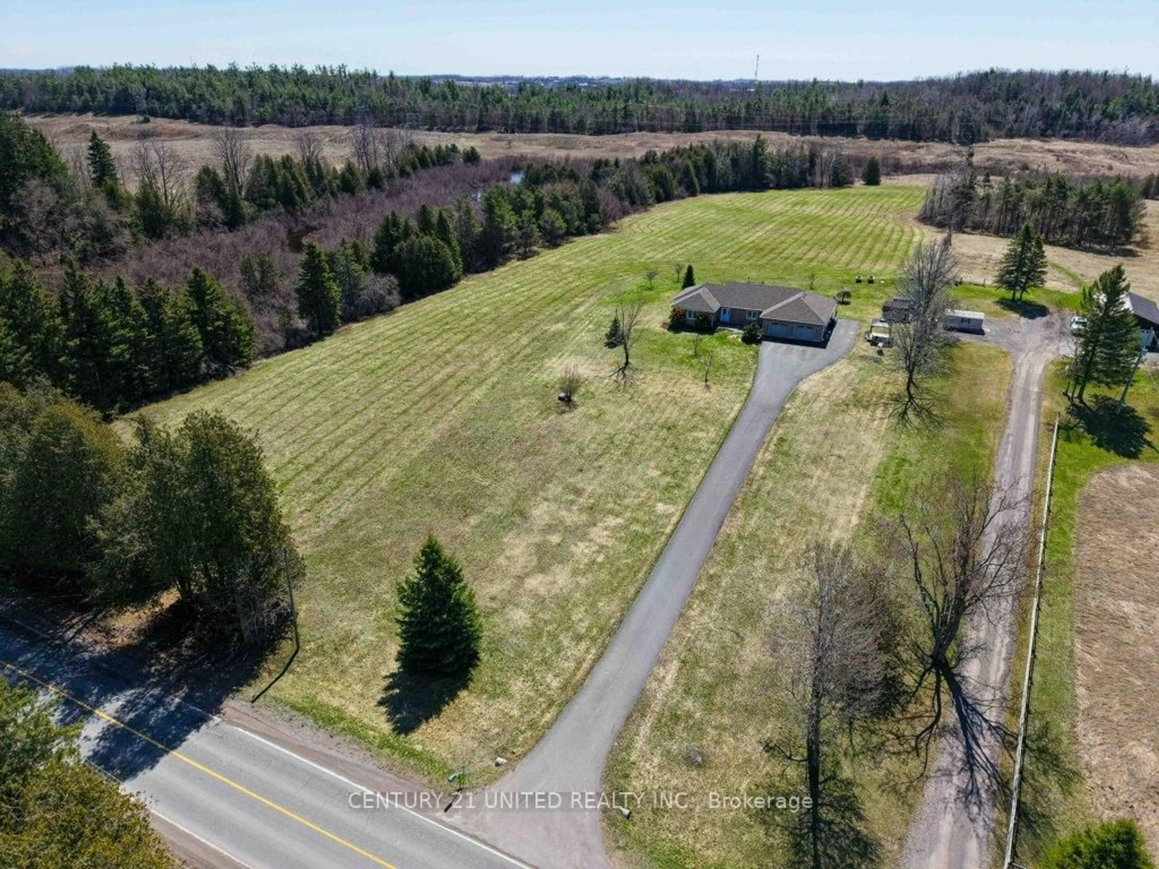 A pic from outside/outdoor area/front of a property/back of a property/a pic from drone, unknown for 3435 Dummer Asphodel Rd, Asphodel-Norwood Ontario K0L 2V0