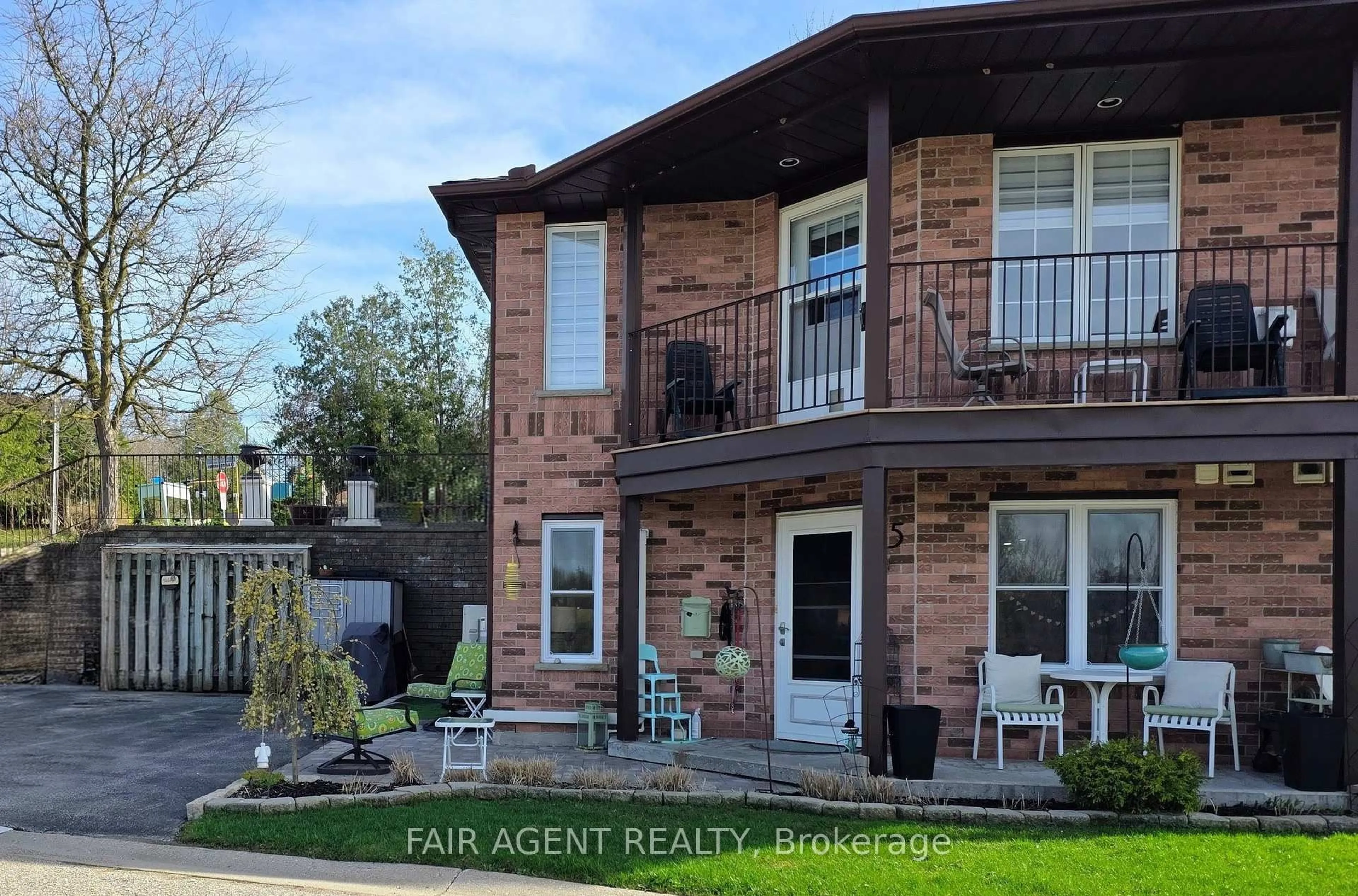 Home with brick exterior material, street for 20 Huron St #25, St. Marys Ontario N4X 1C5