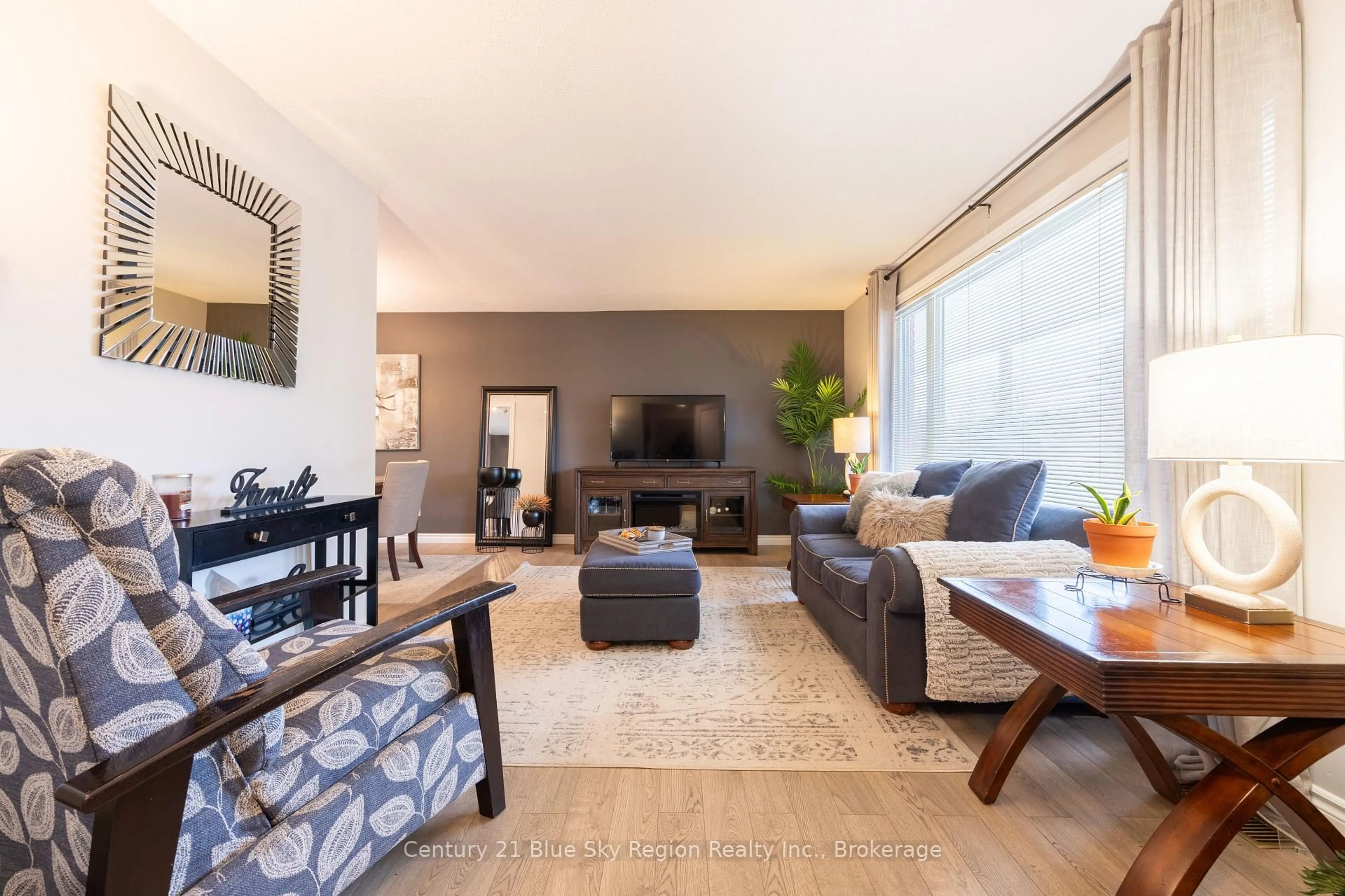 Living room with furniture, unknown for 138 Macbeth Cres, North Bay Ontario P1B 7X6