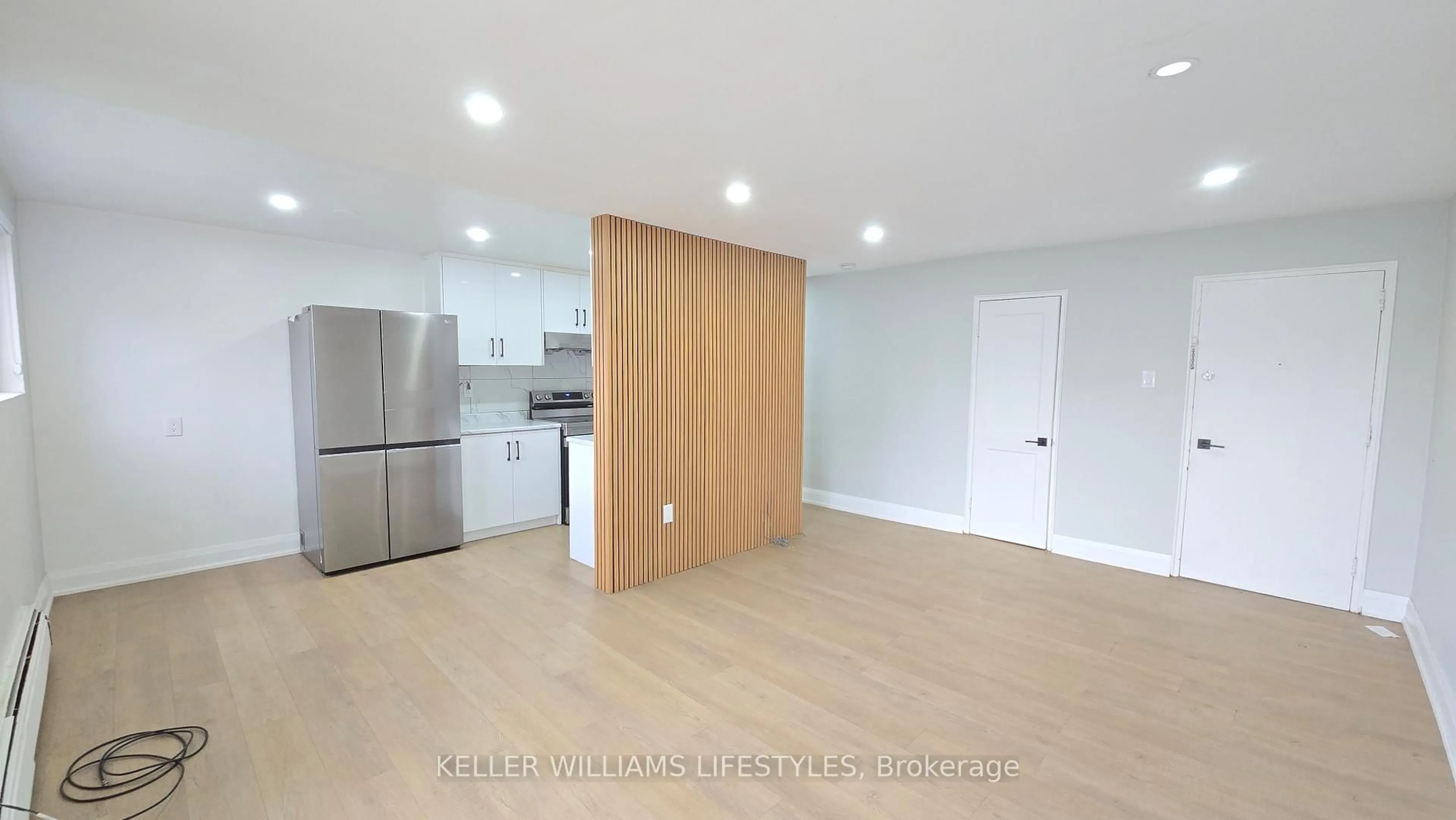 A pic of a room for 1830 Dumont St #101, London East Ontario N5W 2S1