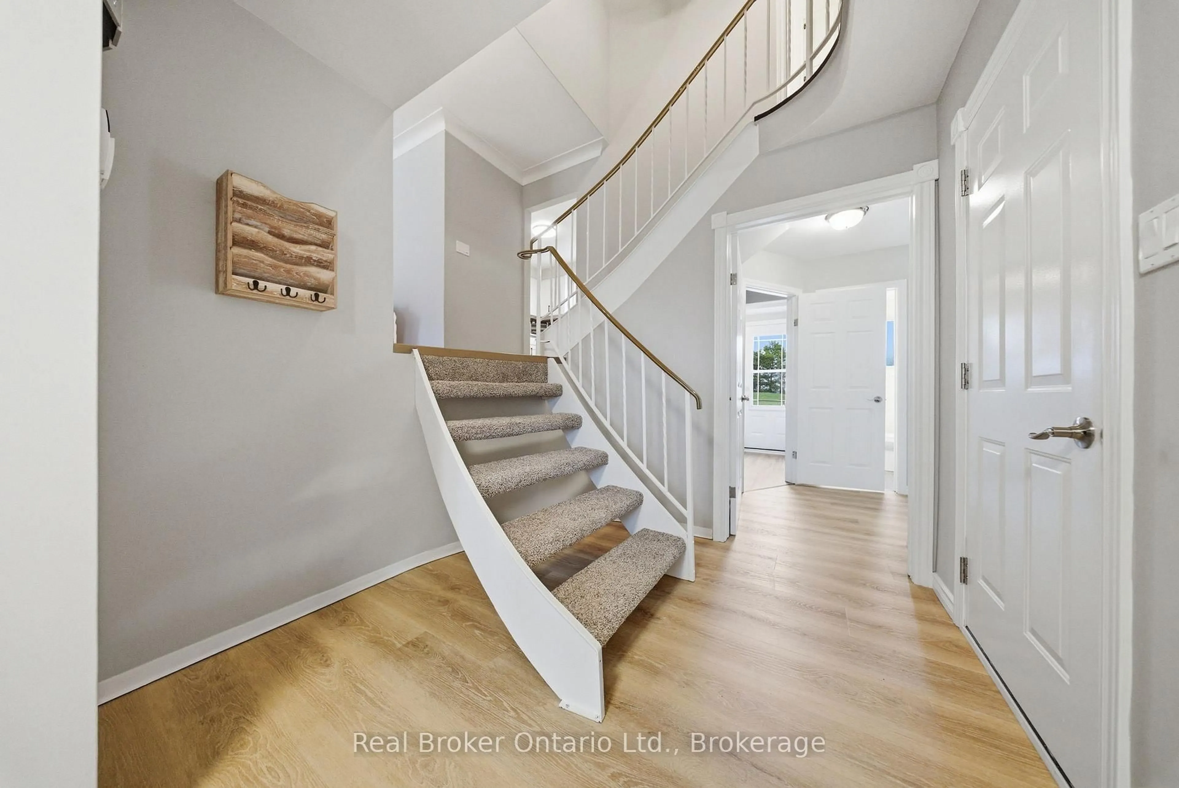 Unknown for 11 Burtch Rd, Brant Ontario N0E 1K0