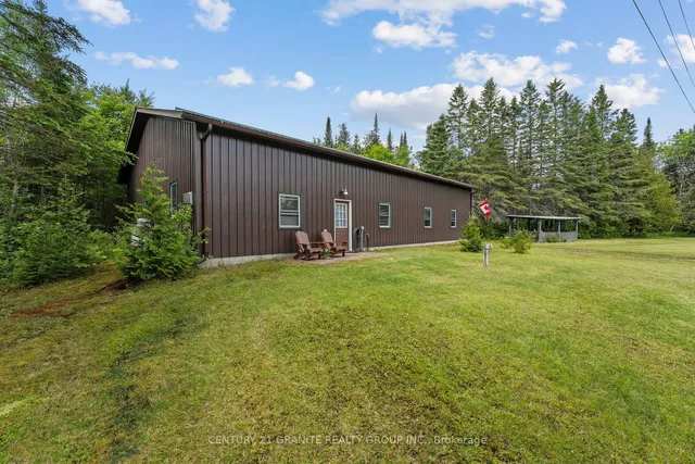 3493 South Baptiste Lake Rd, Highlands East 2