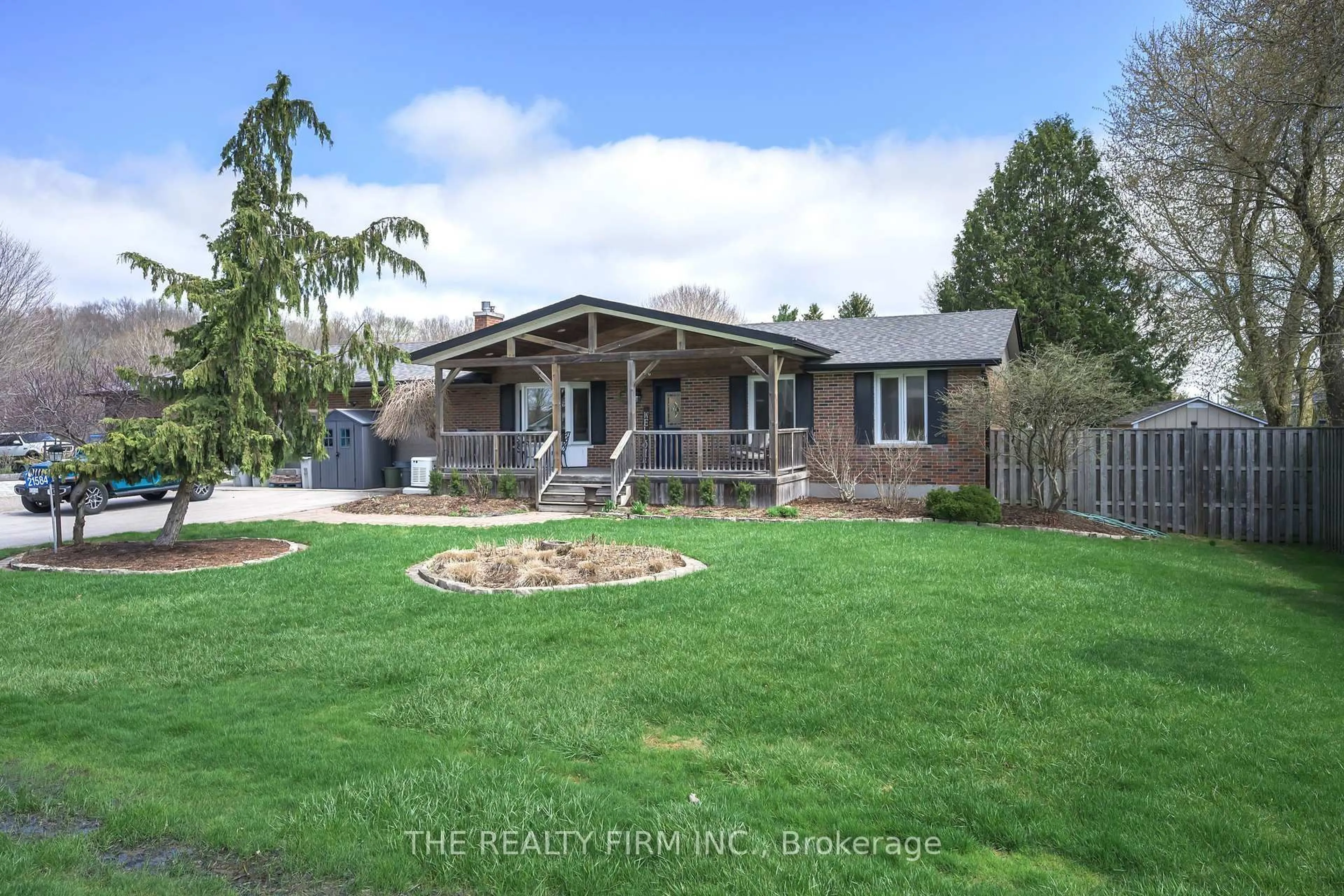 A pic from outside/outdoor area/front of a property/back of a property/a pic from drone, unknown for 21584 Highbury Ave, Middlesex Centre Ontario N0M 1C0