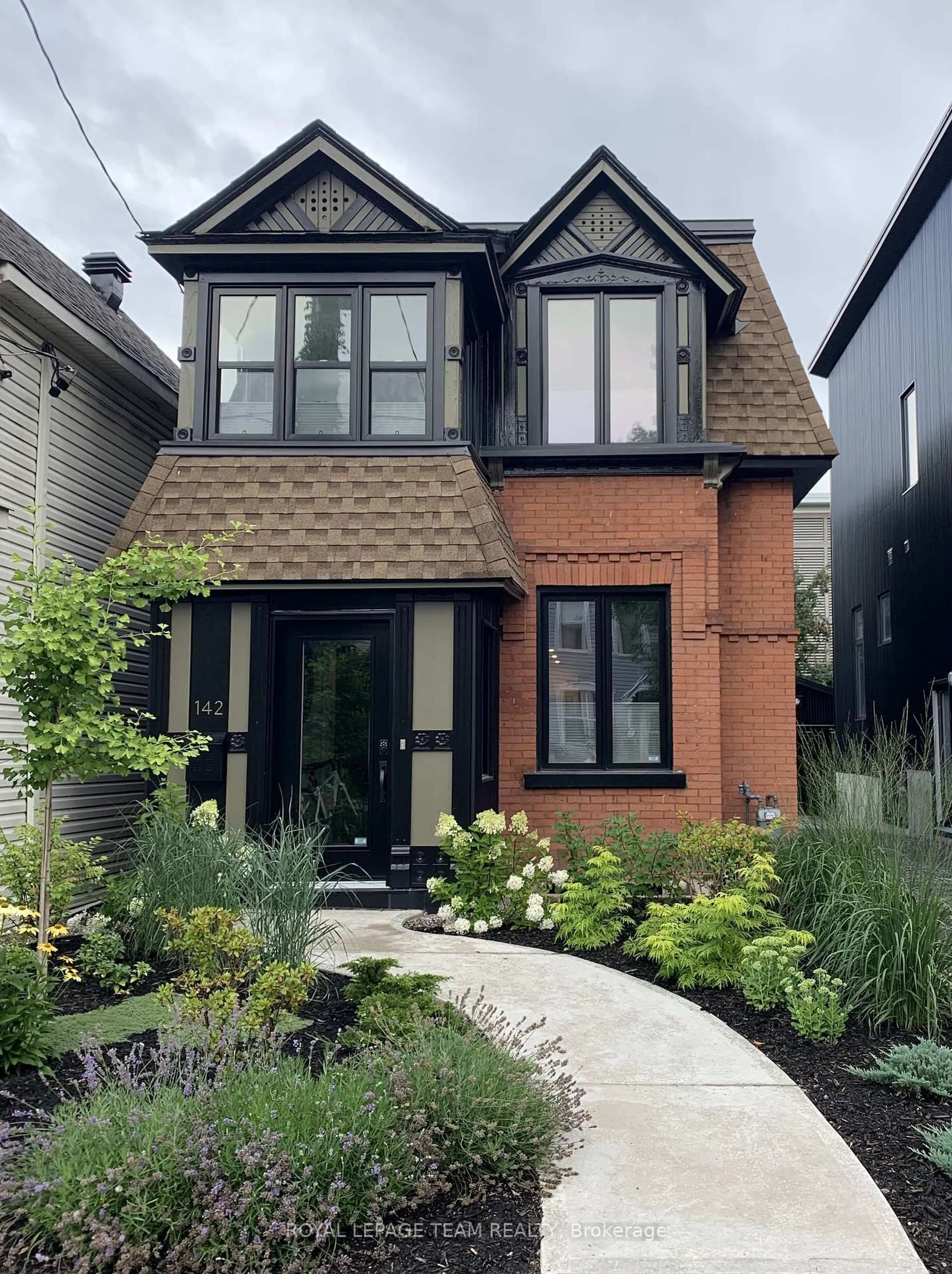Home with brick exterior material, street for 142 Florence St, Ottawa Ontario K1R 5N4
