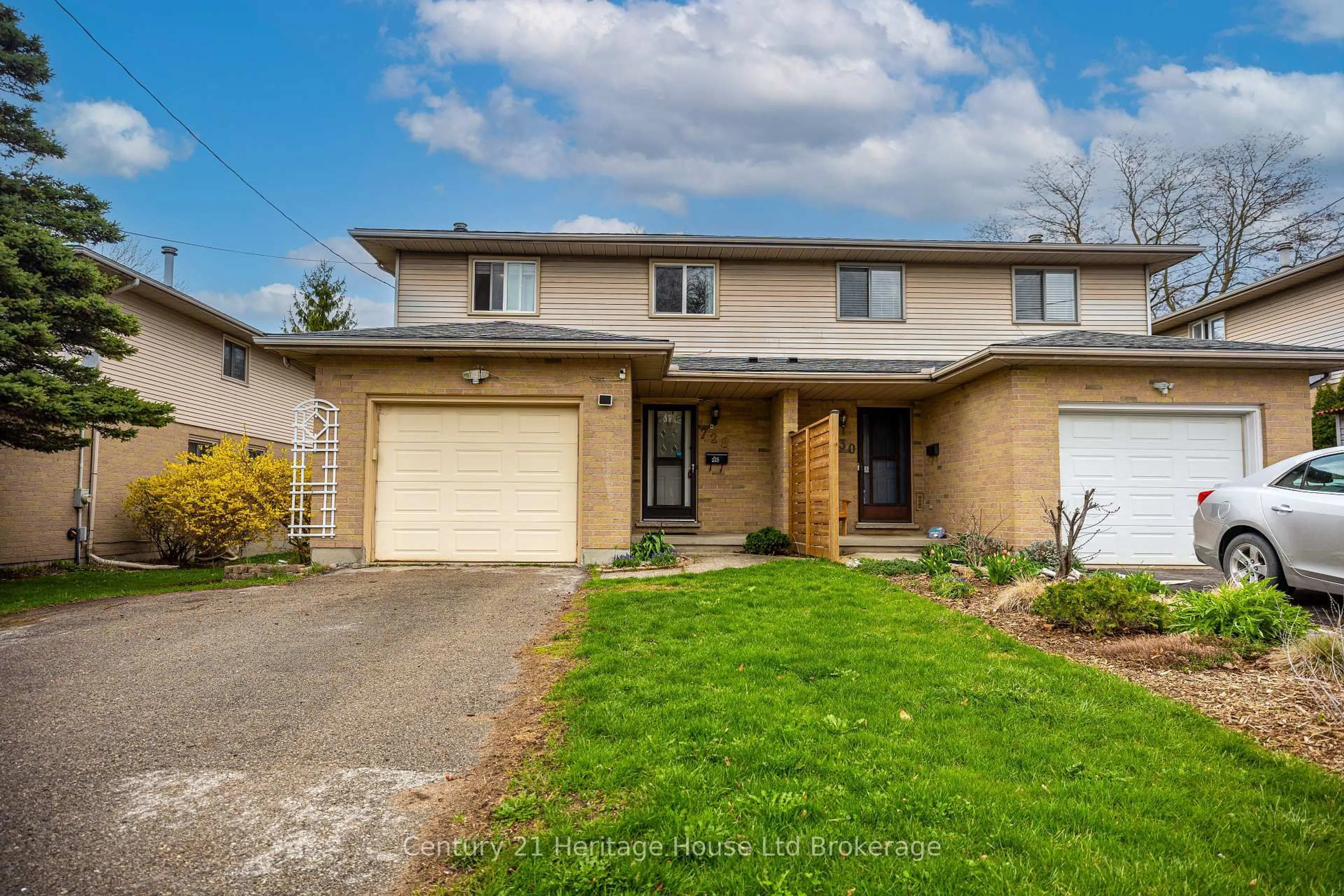 Unknown for 728 Norwood Ave, London East Ontario N5Y 4M7